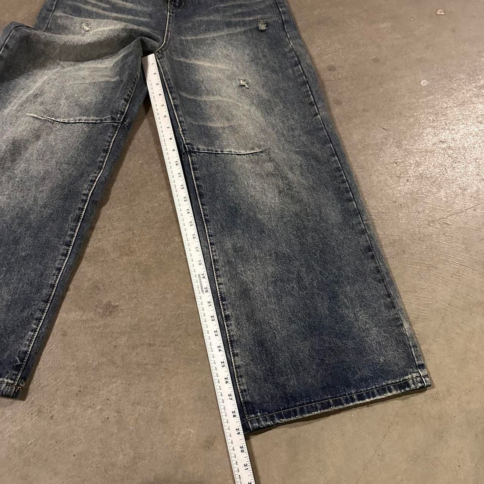 Other DISTRESSED BLUE WAIST 34 MODELED Size US 34 / EU 50 - 6 Thumbnail