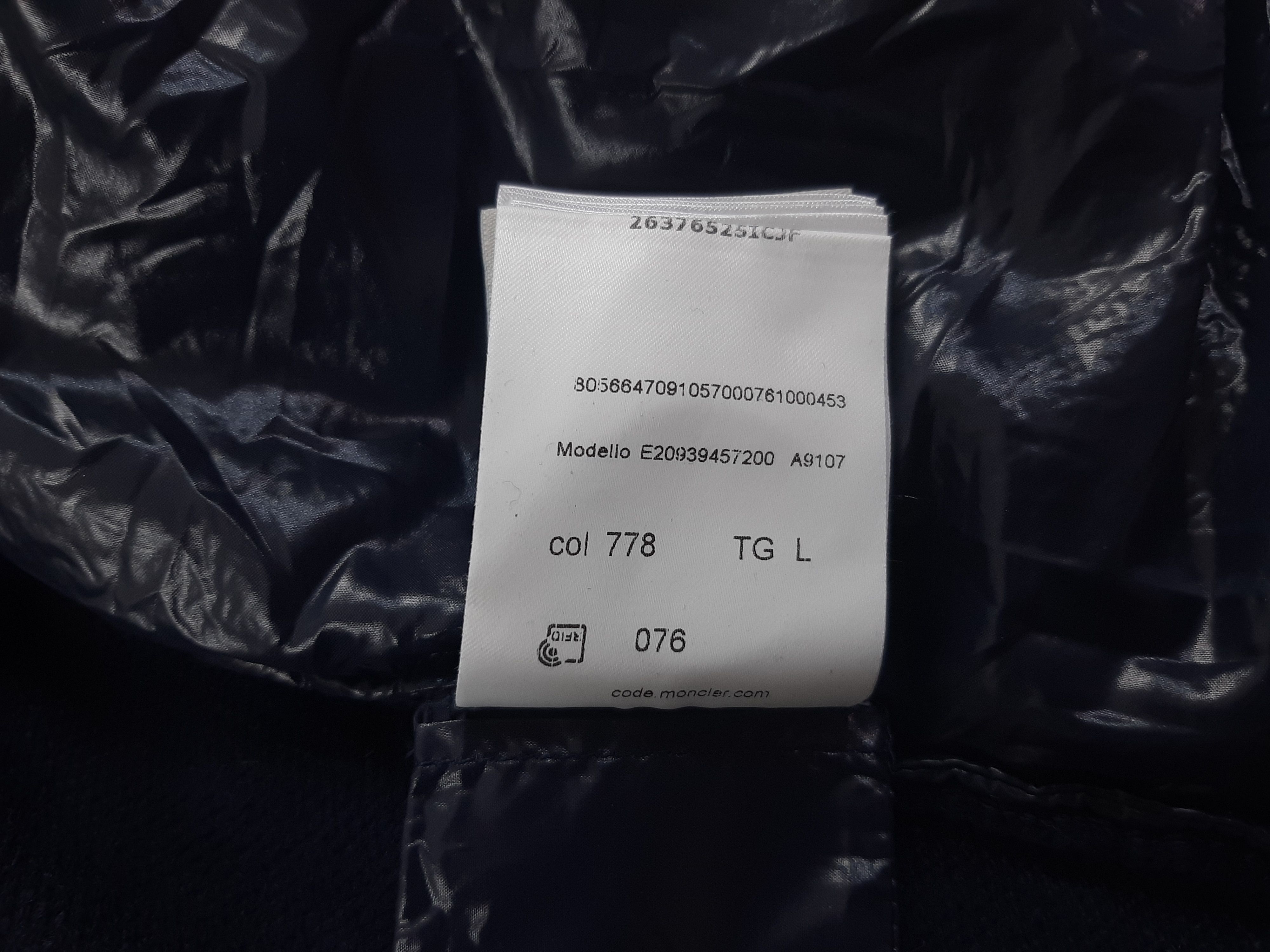 Moncler Moncler Hybrid Knit Quilted Jacket Navy Women's Size M Size M / US 6-8 / IT 42-44 - 16 Thumbnail