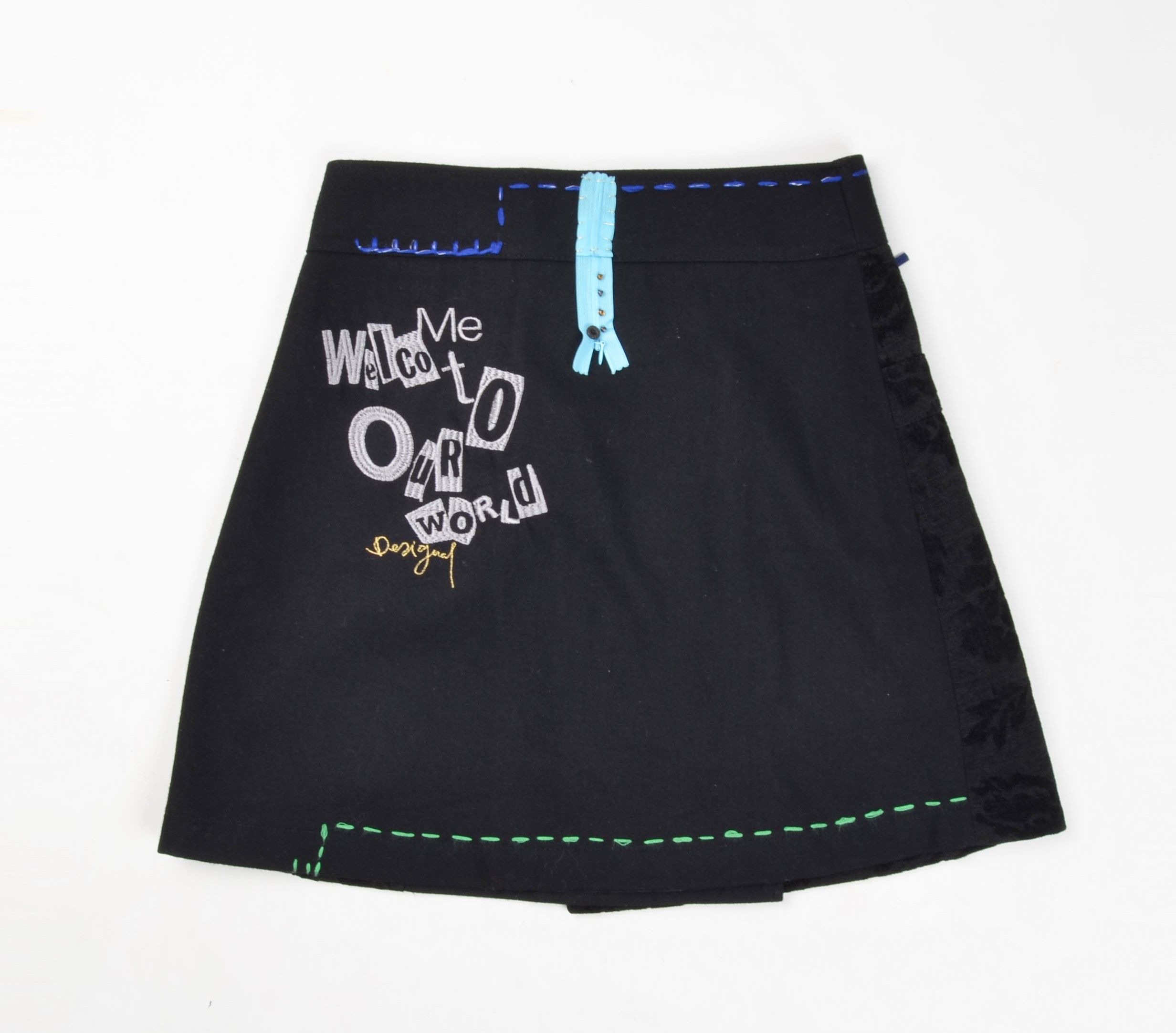 Desigual Desigual Y2K Wool Blend Beaded Wrap Black Skirt Size 28" / US 6 / IT 42 - 12 Thumbnail