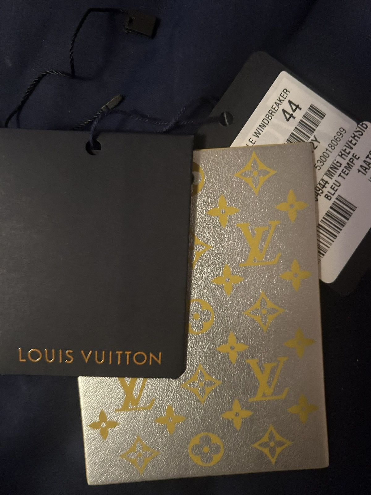 Louis Vuitton Louis Vuitton Monogram Reversible Nylon Windbreaker Size US S / EU 44-46 / 1 - 12 Thumbnail