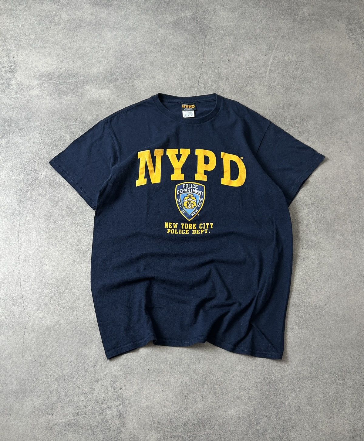 Vintage Vintage NYPD big logo shirt mens y2k Size US M / EU 48-50 / 2 - 1 Thumbnail