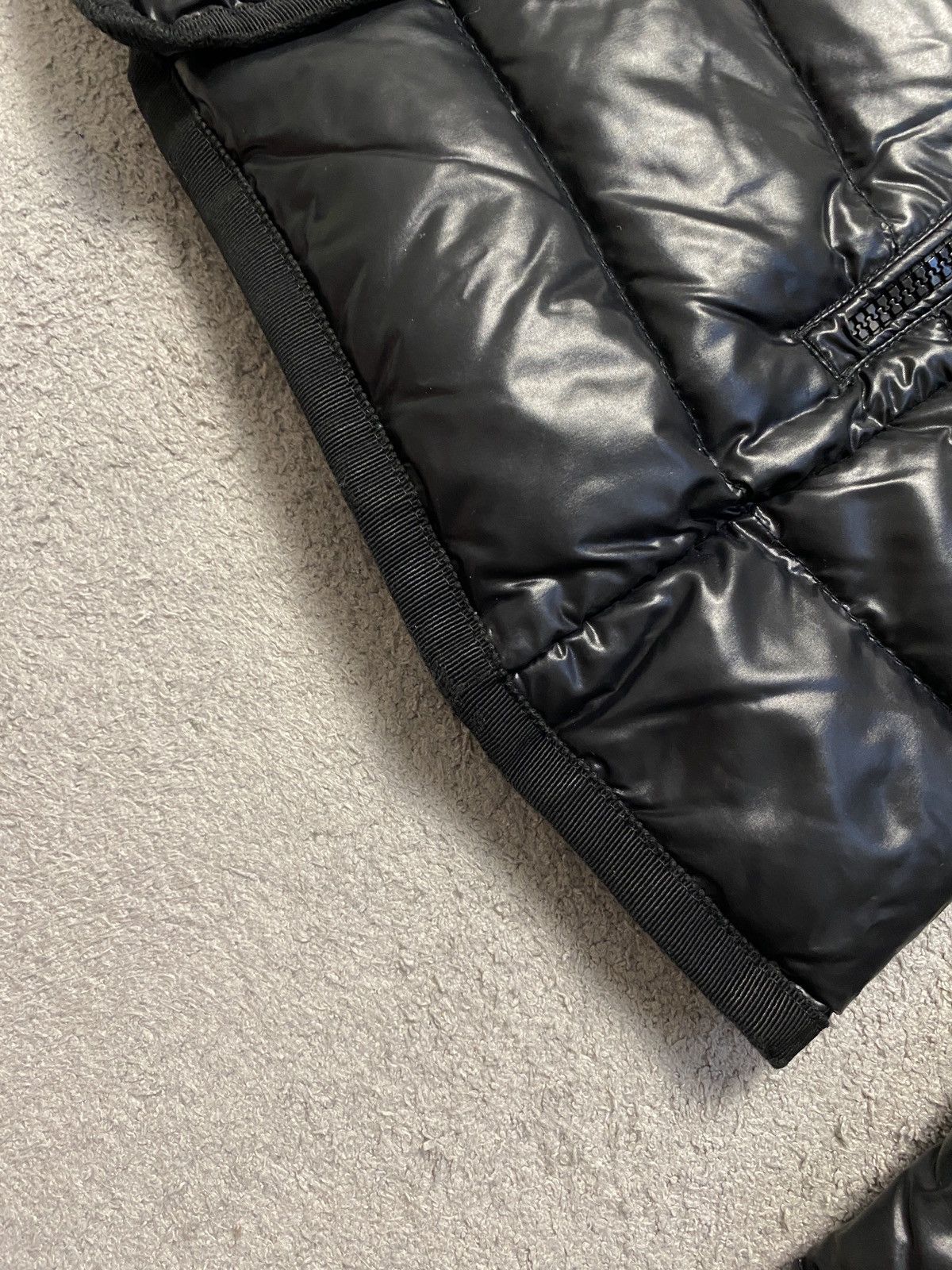 Moncler Moncler Armoise Giubbotto womens down jacket Size M / US 6-8 / IT 42-44 - 18 Thumbnail