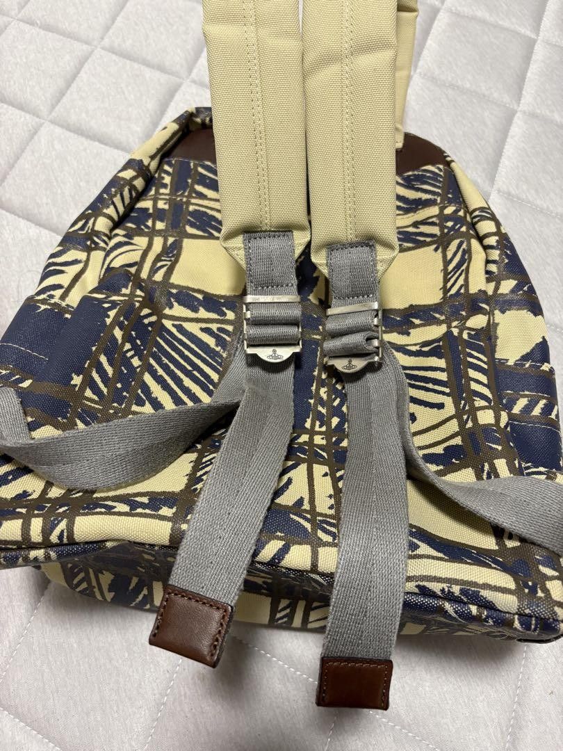 Vivienne Westwood "TOO FAST TO LIVE, TOO YOUNG TO DIE" Backpack Size ONE SIZE - 4 Thumbnail