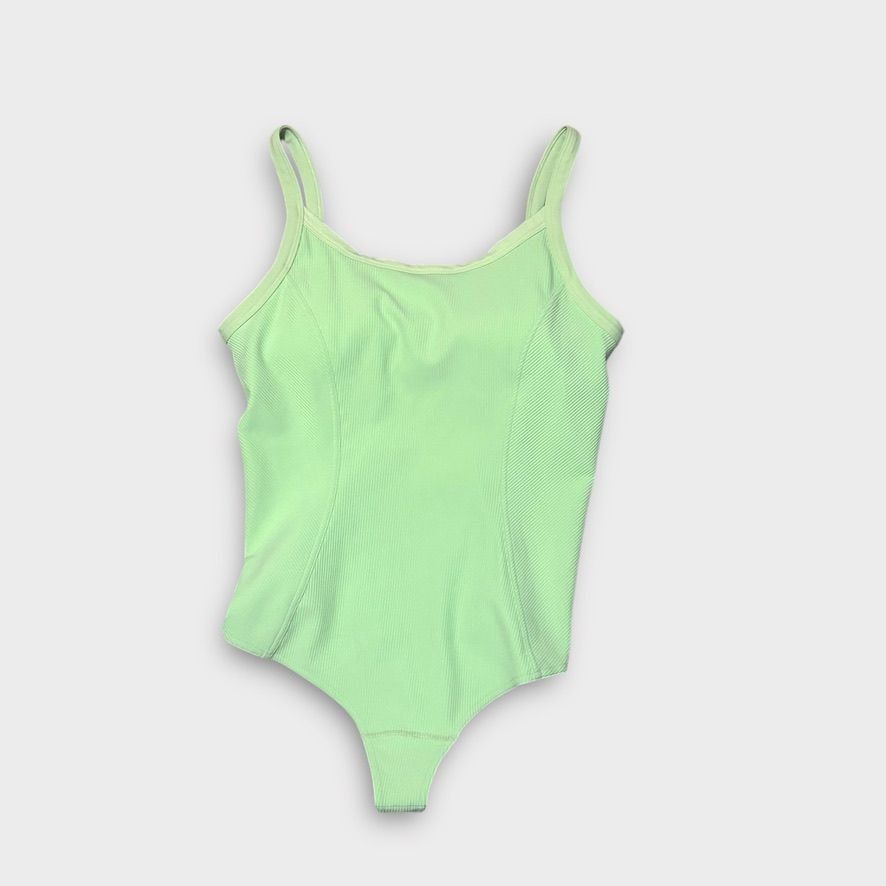 Lululemon Lululemon Ribbed Yoga Bodysuit 10 Creamy Mint Athleisure EUC Size L / US 10 / IT 46 - 4 Thumbnail