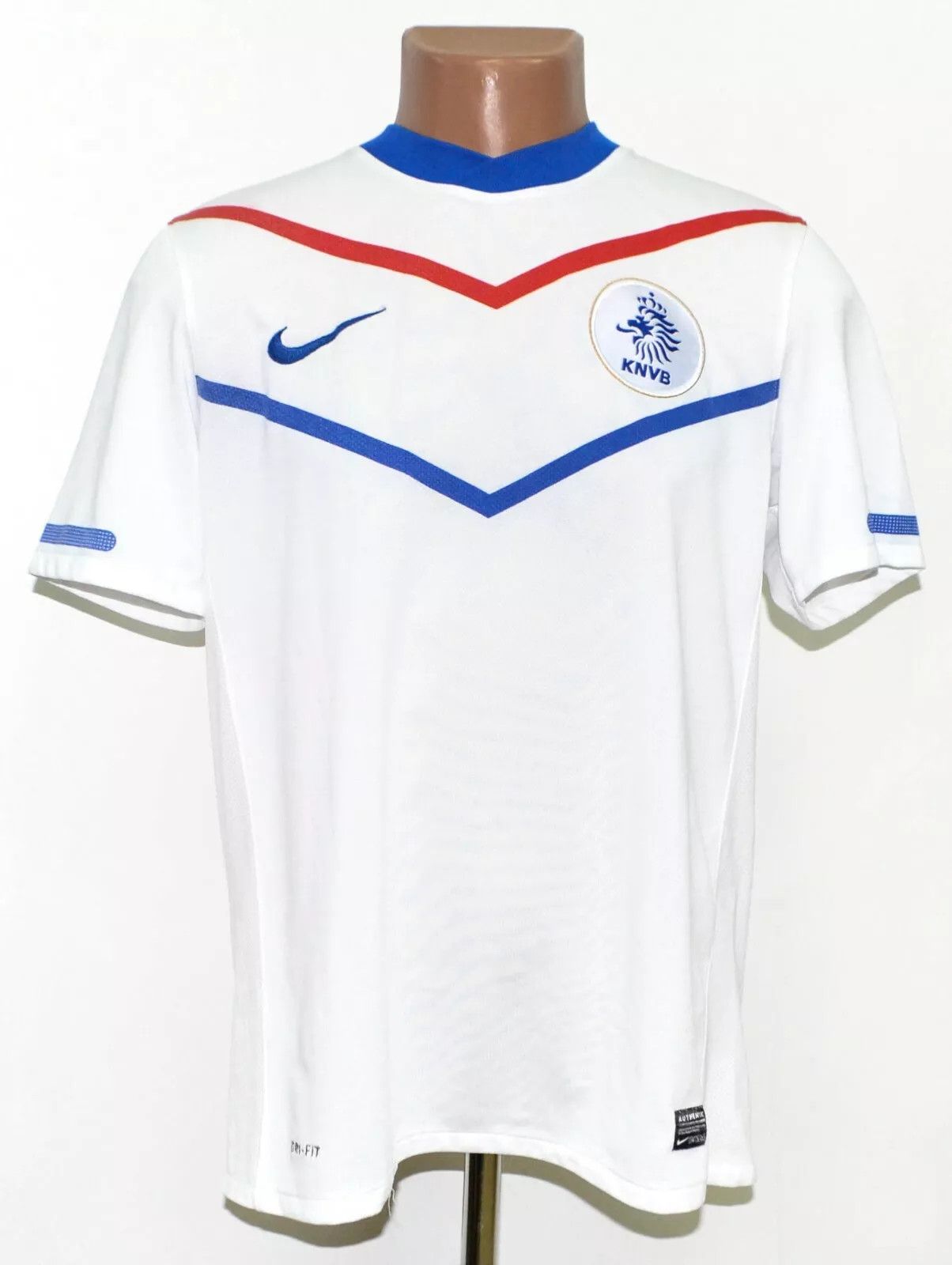 Nike HOLLAND 2010/2011 AWAY FOOTBALL SHIRT NIKE SIZE M Size US M / EU 48-50 / 2 - 1 Thumbnail