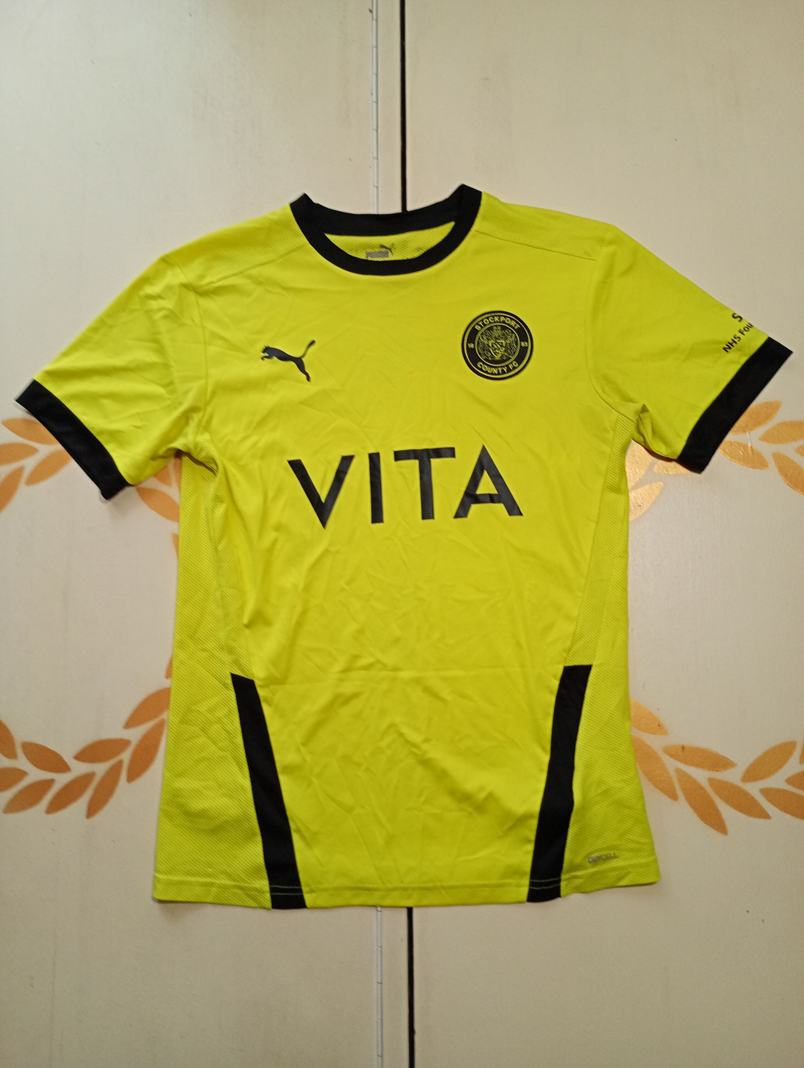 Puma Puma Stockport County FC Jersey 2020-2021 Size US M / EU 48-50 / 2 - 1 Thumbnail