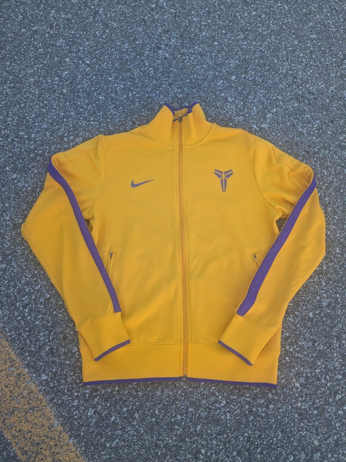 Nike Nike Kobe mamba jacket yellow Size Medium Pre-owned Size US M / EU 48-50 / 2 - 1 Thumbnail