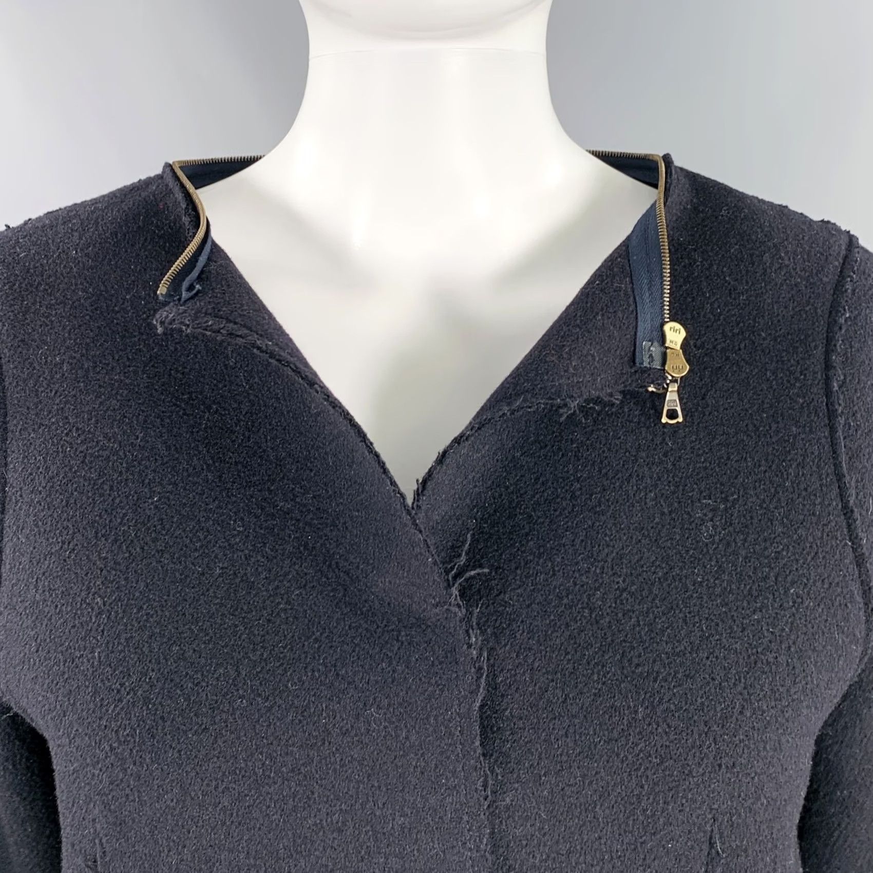 Marni MARNI Black Wool Blend Hooded Jacket Size 4 Raw Edge Women Size S / US 4 / IT 40 - 2 Thumbnail
