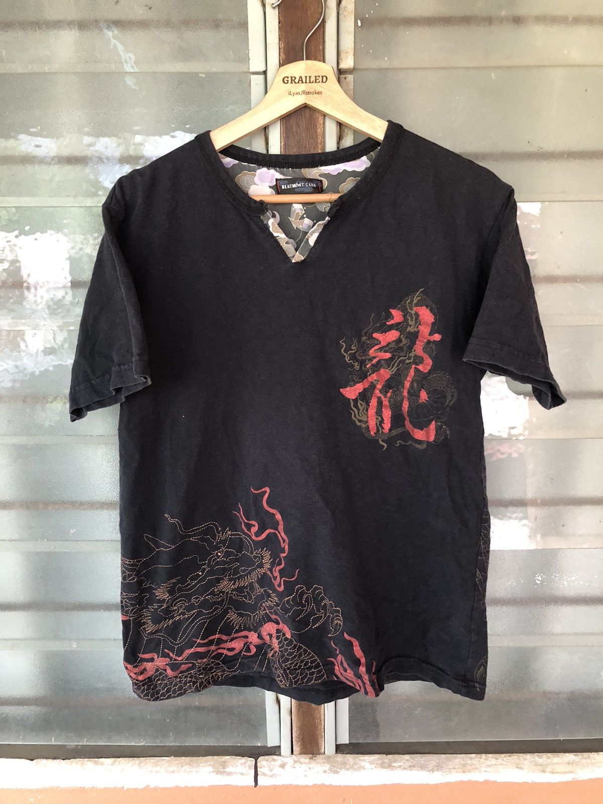 Japanese Brand Vintage Beaumont Carr Japanese Sukajan Dragon Shirt Tee Size US S / EU 44-46 / 1 - 2 Thumbnail