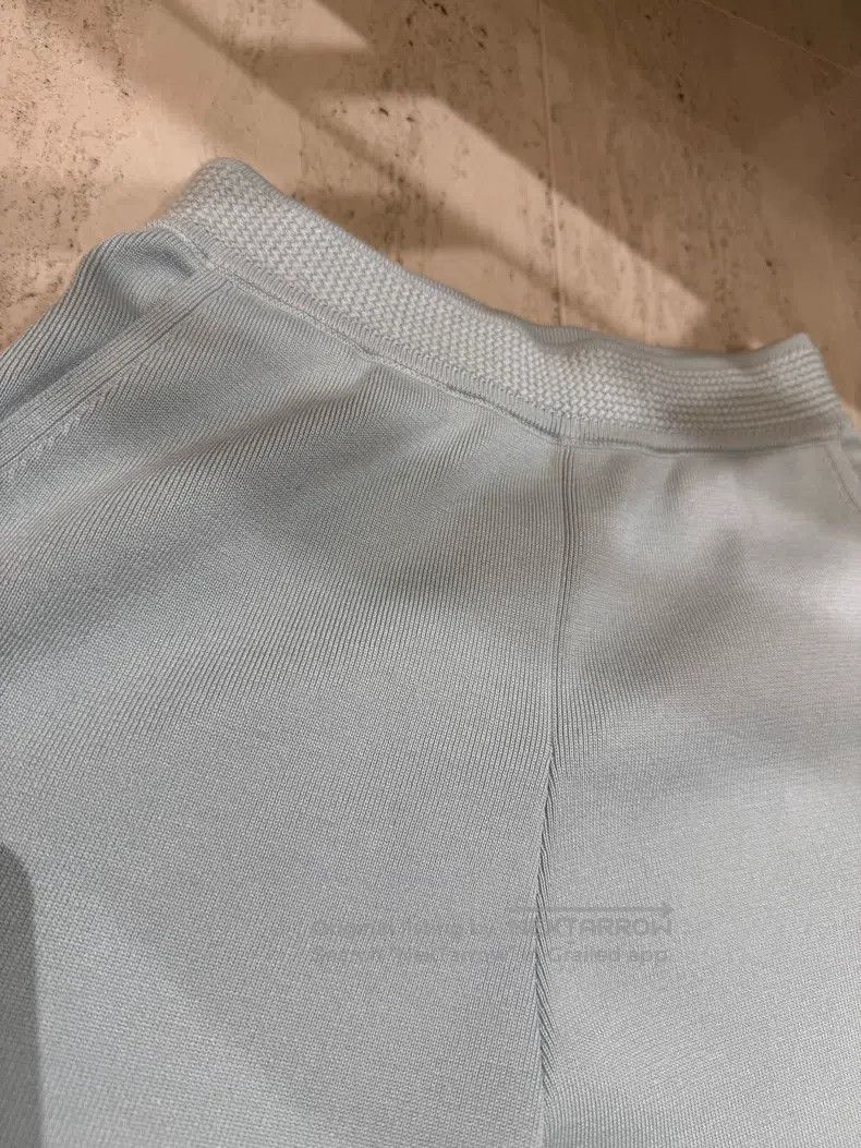 Loro Piana Loro Piana Pale Blue Knit Trousers Size 25" / US 0 / IT 36 - 4 Thumbnail