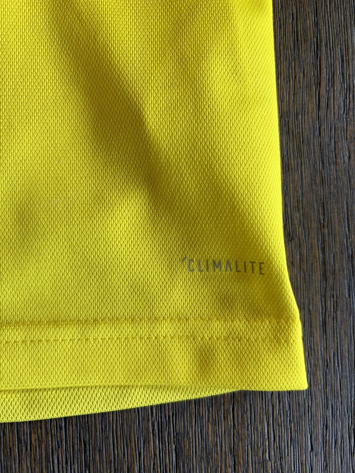 Adidas Colombia 2018 Adidas Home Kit Size US S / EU 44-46 / 1 - 6 Thumbnail