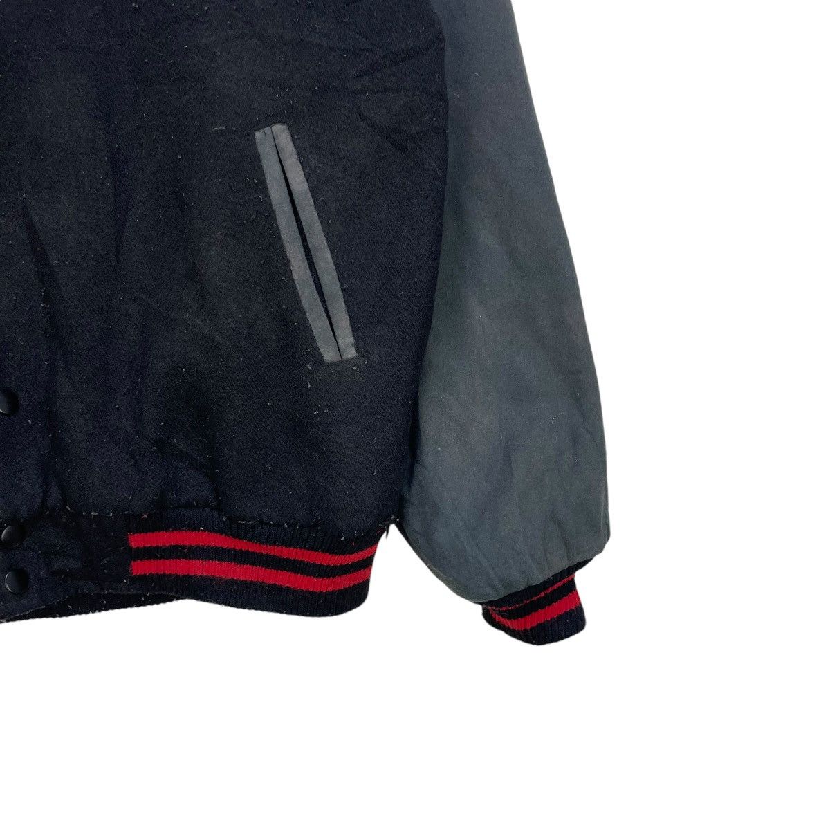 Japanese Brand × Vintage Vintage Japanese Brand Chicago Bulls Varsity Jacket Size US L / EU 52-54 / 3 - 6 Thumbnail