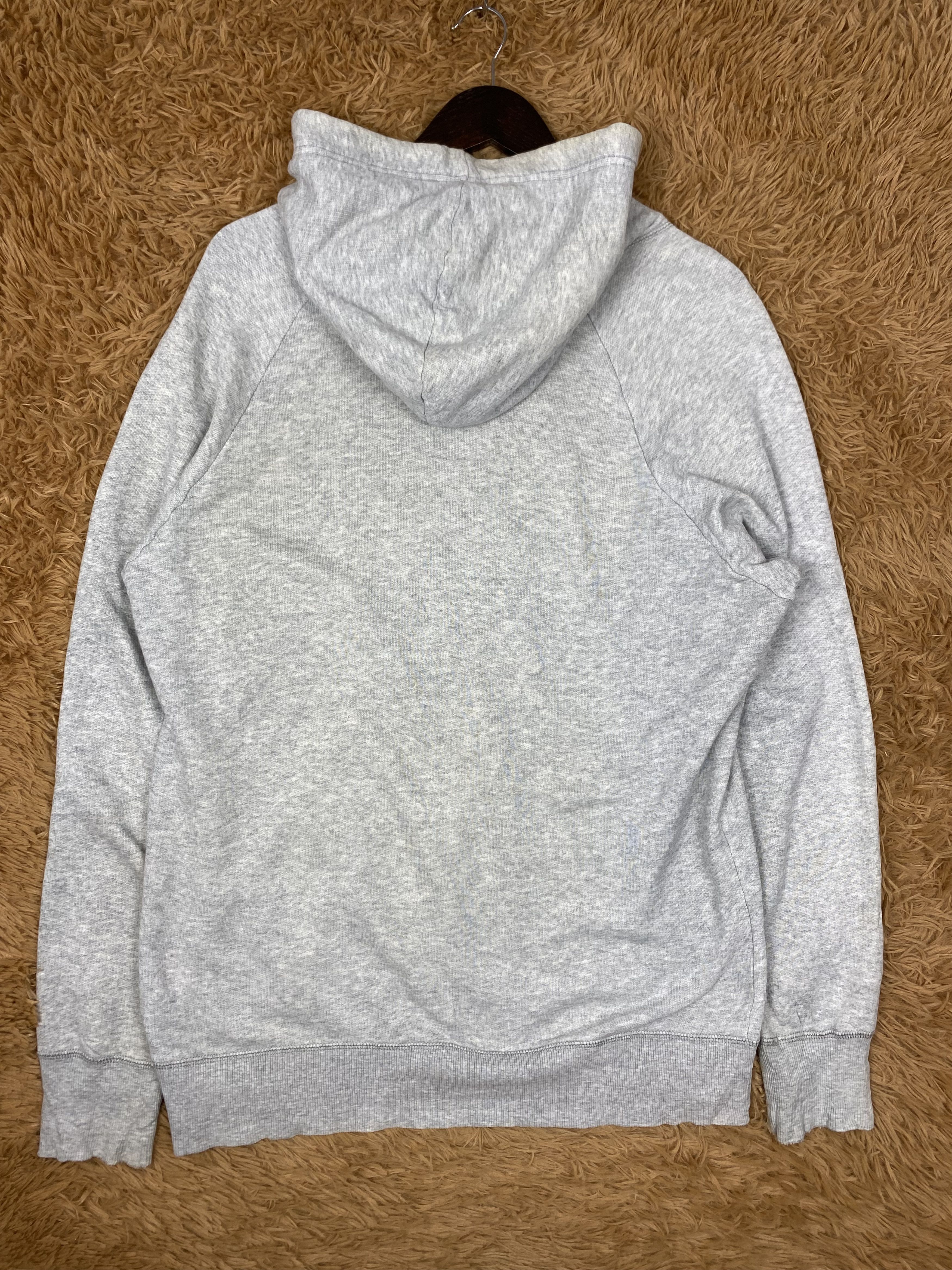 Keith Haring Vintage Keith Haring X Uniqlo Pullover Hoodies PS0345 Size US L / EU 52-54 / 3 - 5 Thumbnail