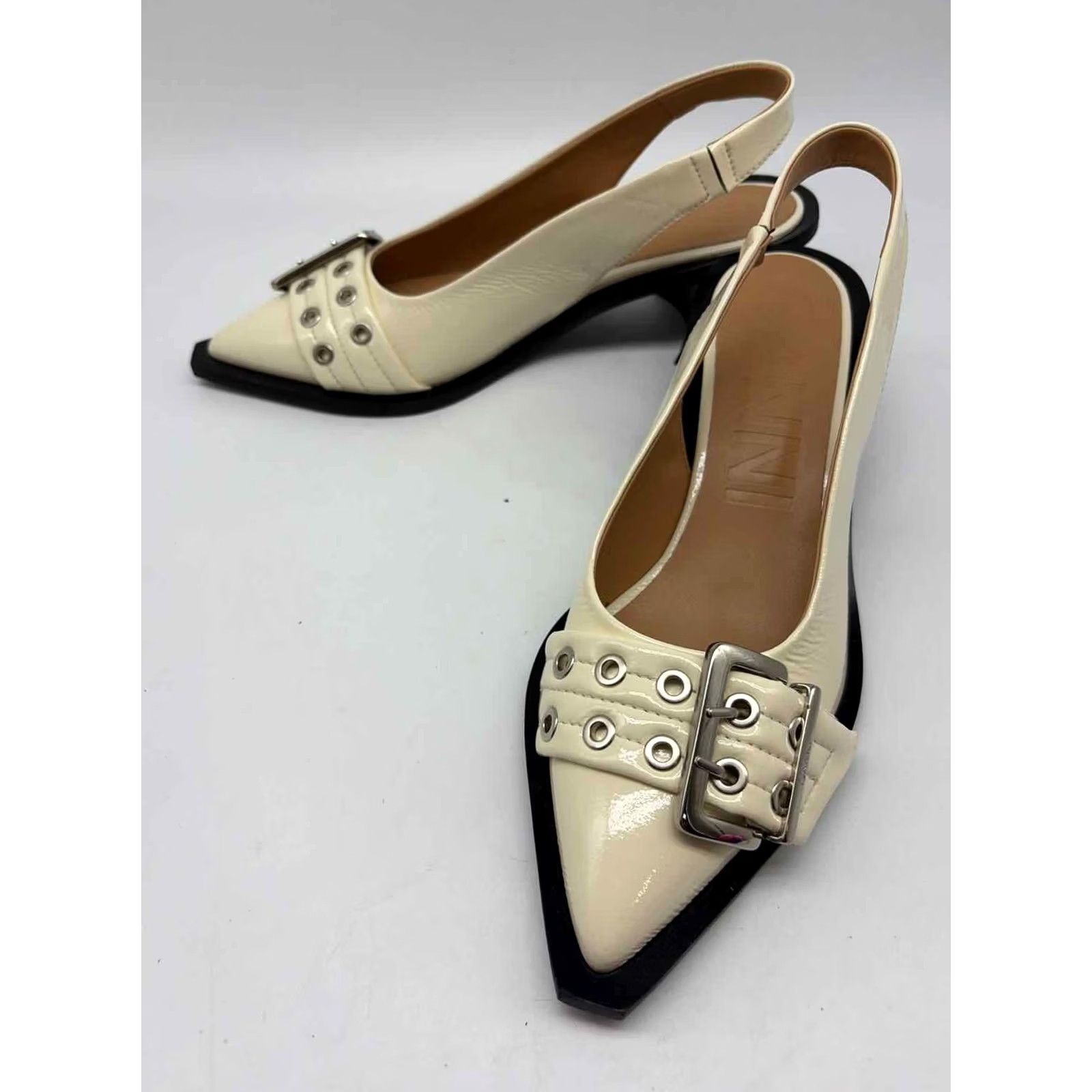 Ganni Ganni Ivory Sling Back Heels Size 40, US 40, Mid Heel, Brand Ivory, Sling Back, Heels, Ganni, 40, Regular, Excellent Used, Women, 40 Size US 10 / IT 40 - 2 Thumbnail