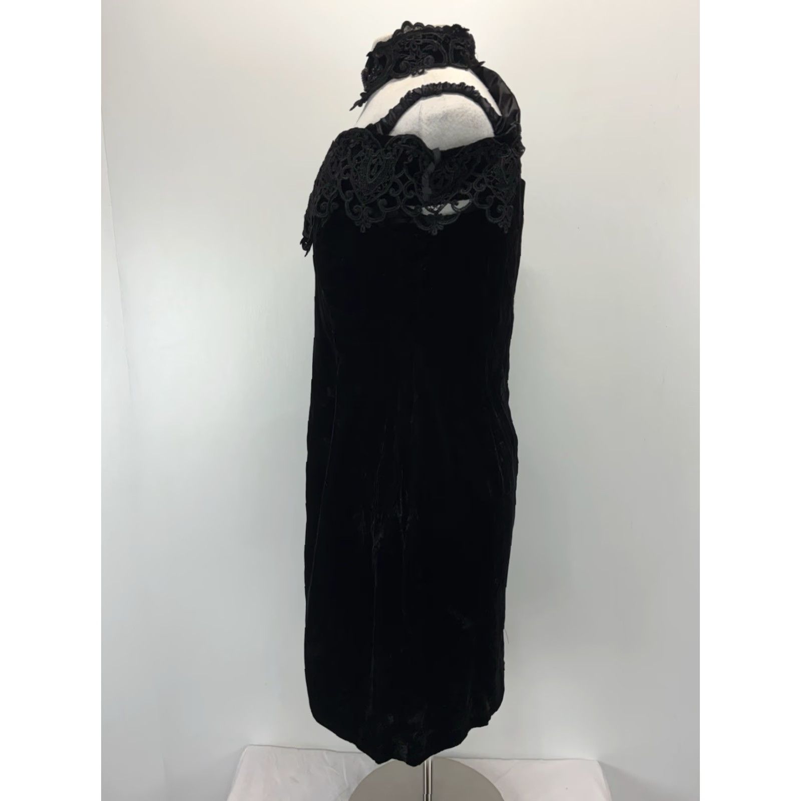 Vintage VINTAGE Scott McClintock Velvet Dress Cocktail Goth Black 80s Women’s Size 16 Size XXL / US 16-18 / IT 52-54 - 2 Thumbnail