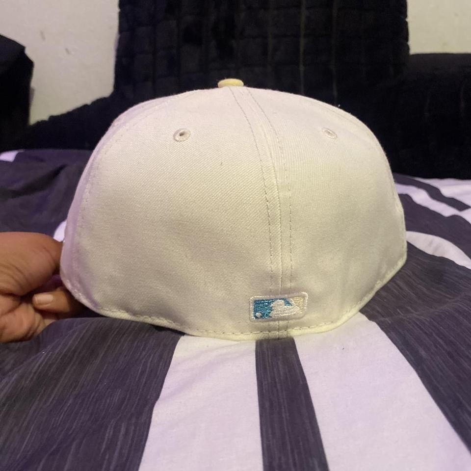 New Era 7 1/2 New York Yankees Hat Size ONE SIZE - 3 Thumbnail