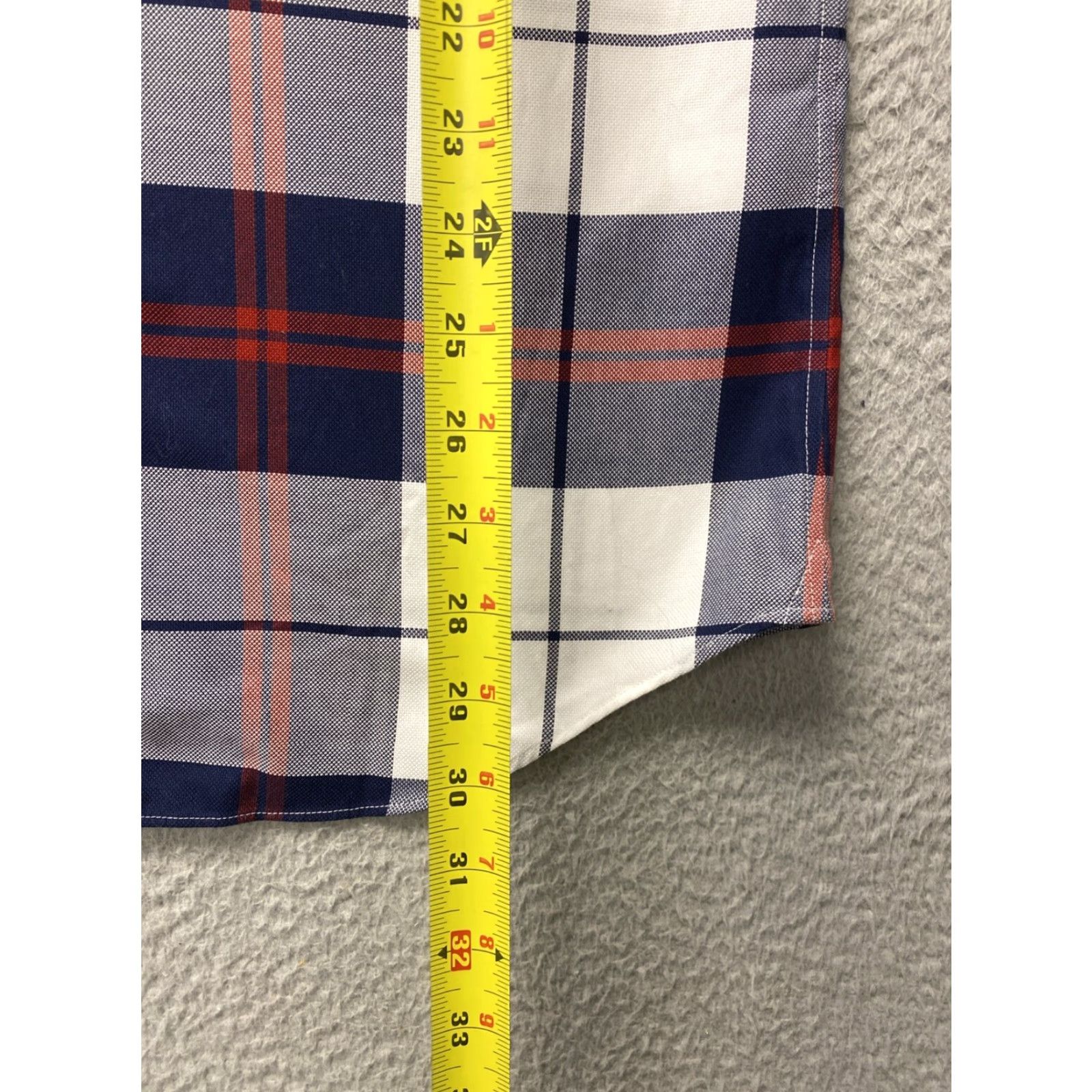 Banana Republic VINTAGE Banana Republic Men's Shirt Long Sleeve Collared Plaid Cotton Casual Workwear 89-62 Size US L / EU 52-54 / 3 - 7 Thumbnail
