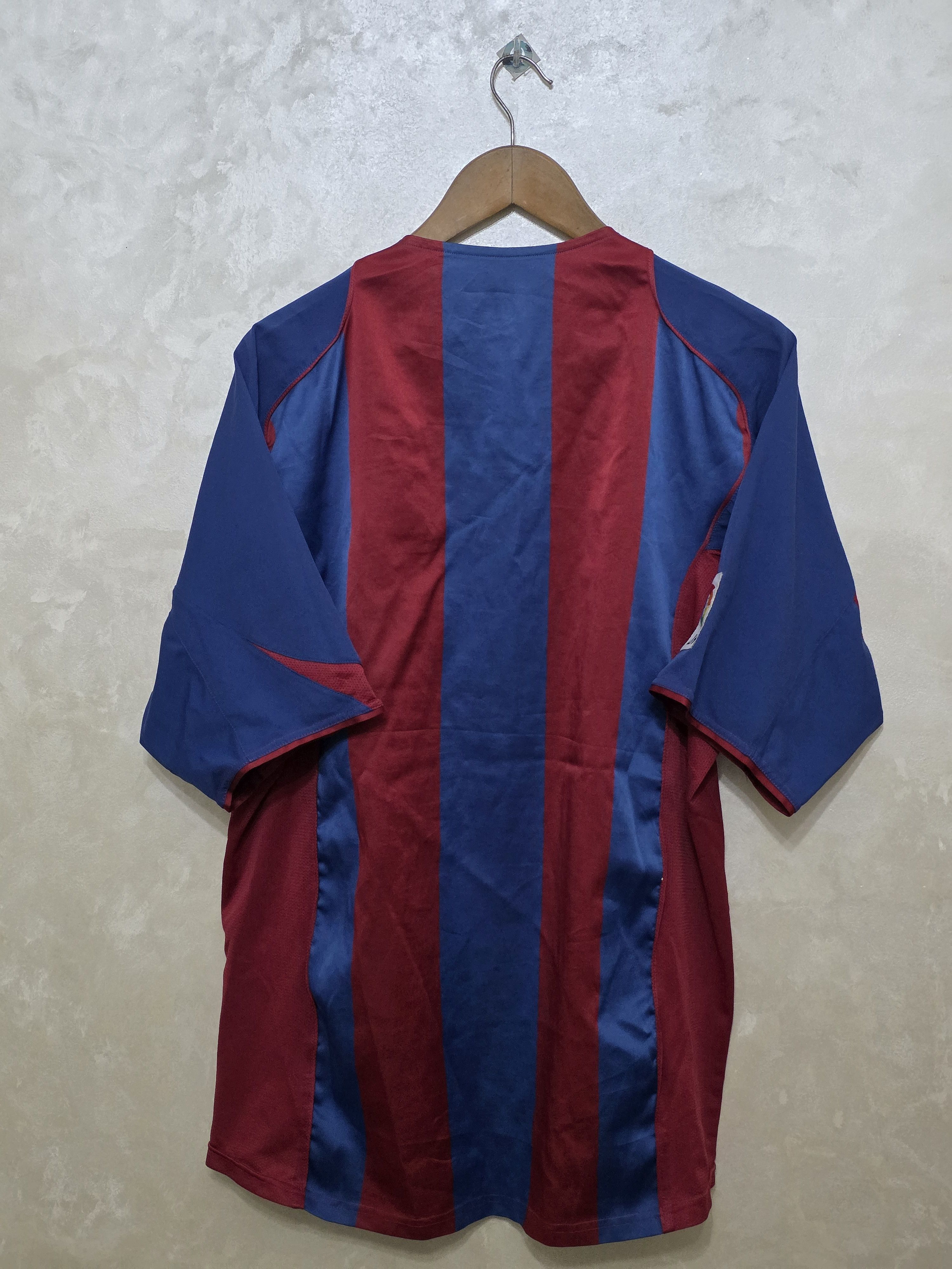 Nike FC Barcelona 2004/05 Home Football Shirt Nike Size XL Size US XL / EU 56 / 4 - 2 Thumbnail