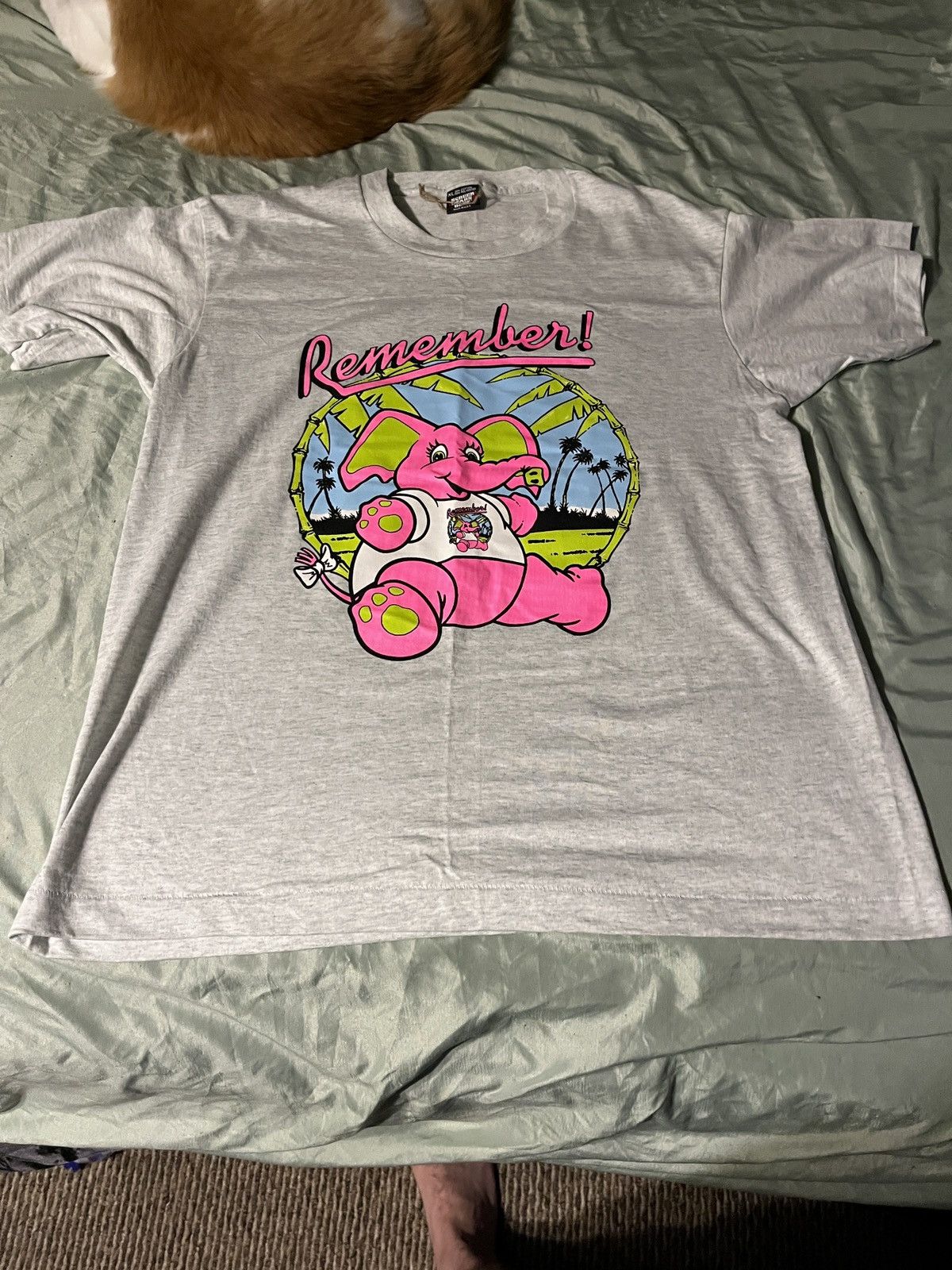 Vintage Vintage Alzheimer’s Awareness Remember Elephant Size US XL / EU 56 / 4 - 1 Thumbnail