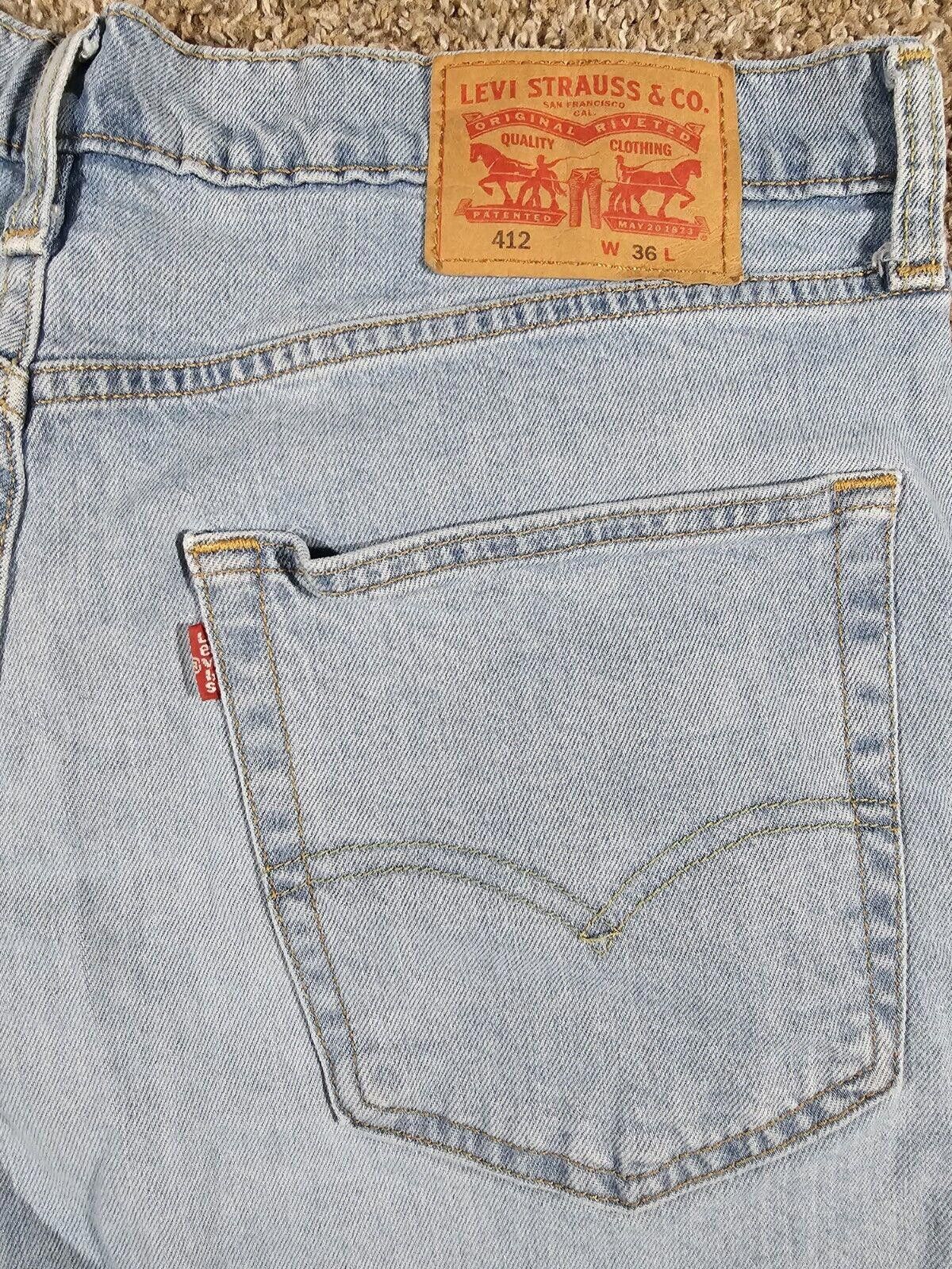 Levi's Levi's Jean Shorts Mens Sz 36 Blue 412 Light Wash Denim Size US 36 / EU 52 - 4 Thumbnail