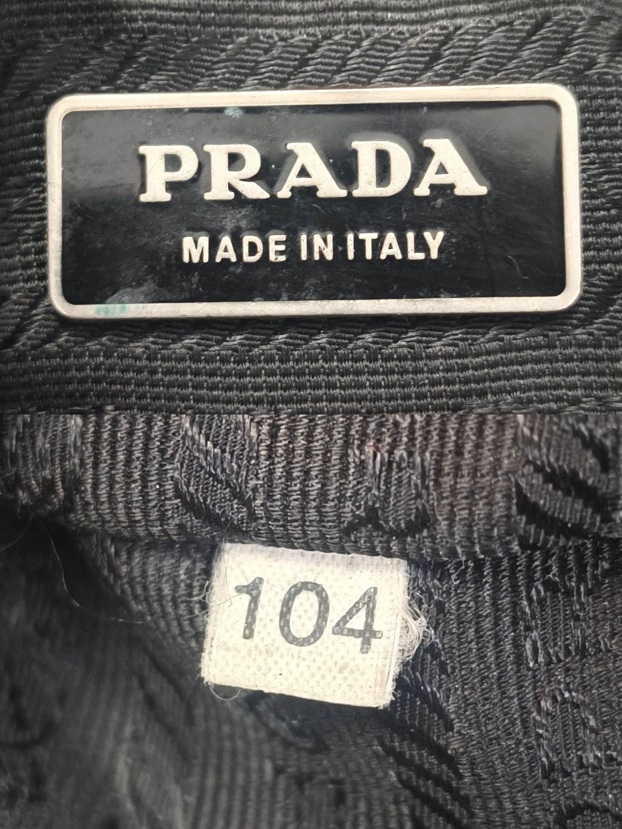 Prada PRADA Vintage Double Pocket Full Leather Bag Size ONE SIZE - 11 Thumbnail