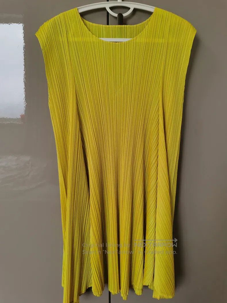 Issey Miyake Issey Miyake Yellow Sleeveless Long Top Size L / US 10 / IT 46 - 2 Thumbnail