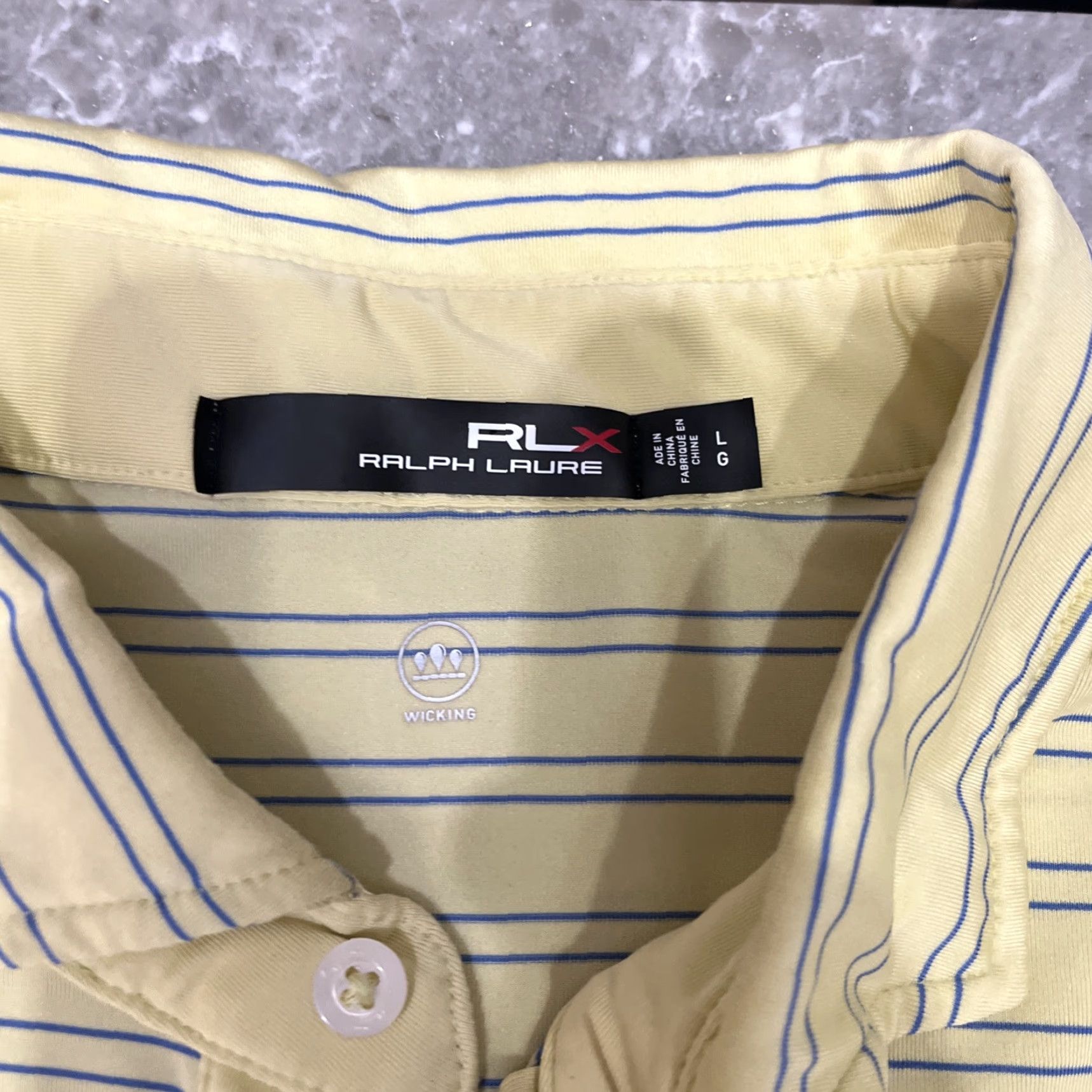 RLX Ralph Lauren RLX Ralph Lauren Polo Shirt Mens Large Yellow Blue Striped Performance Golf Shirt Size US L / EU 52-54 / 3 - 3 Thumbnail
