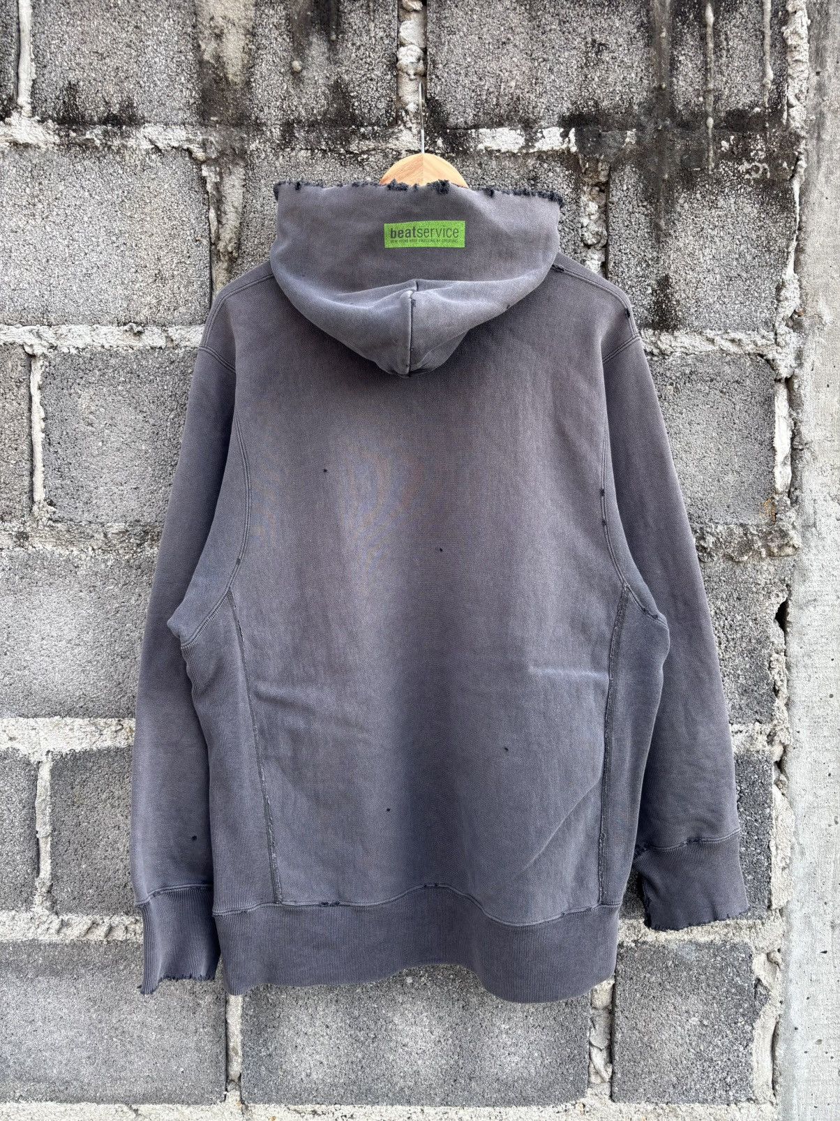 Vintage Reverse Thrashed Faded Distressed Hoodie Black Size US M / EU 48-50 / 2 - 11 Thumbnail