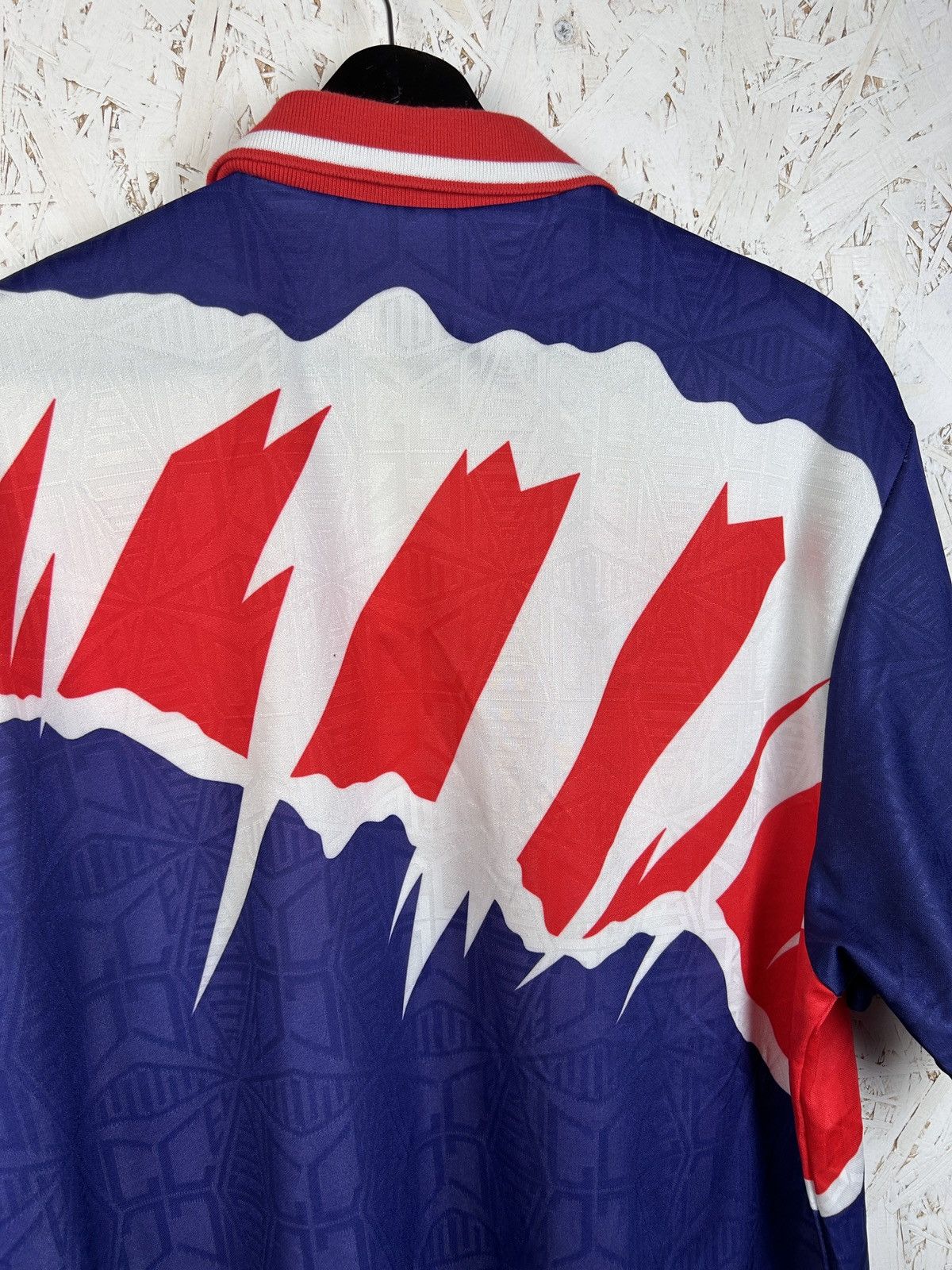 Umbro 90s Vintage Umbro 1992 Blank England Team Style Fan Jersey Size US XL / EU 56 / 4 - 7 Thumbnail