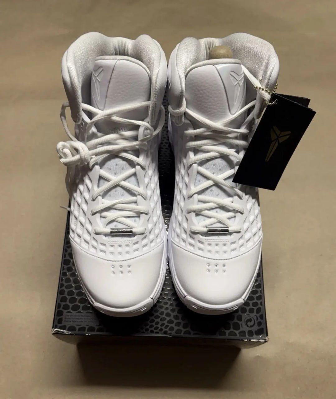 Nike Kobe 3 Protro White Size US 9 / EU 42 - 5 Thumbnail