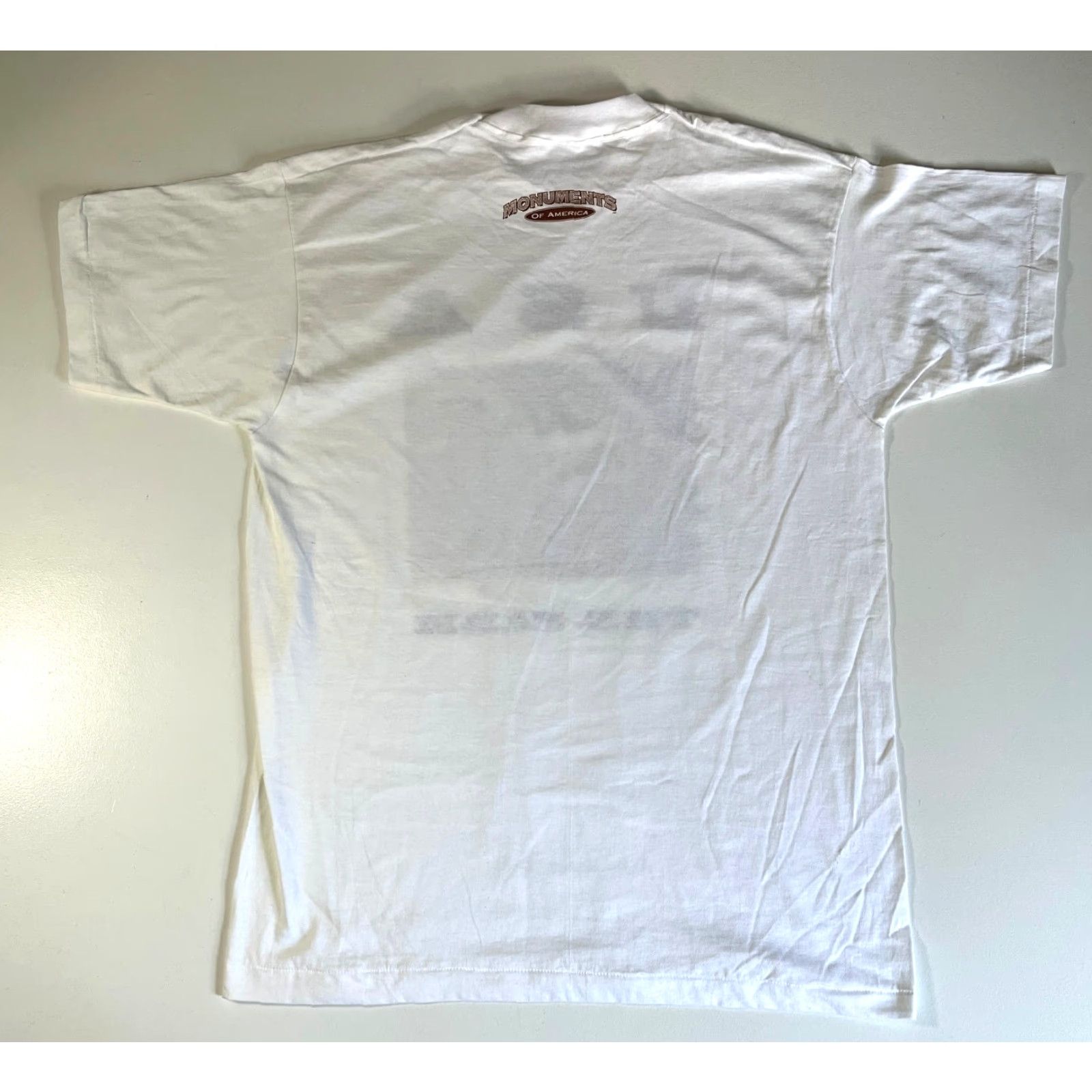 Fruit Of The Loom VINTAGE Fruit of the Loom The Farm USA T-Shirt Unisex Adults XL White USA 90s Monuments of America FOTL Double-Sided Graphic Print Size US XL / EU 56 / 4 - 3 Thumbnail