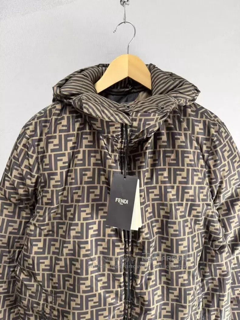 Fendi Fendi Double-Sided Hooded Down Jacket Size US M / EU 48-50 / 2 - 2 Thumbnail