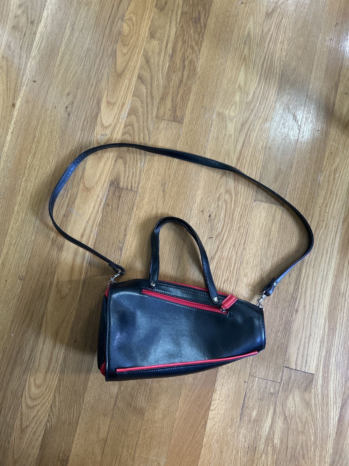 Other OHIO STATE UNIVERSITY - BUCKEYES CHEERLEADER MEGAPHONE PURSE Size ONE SIZE - 3 Thumbnail