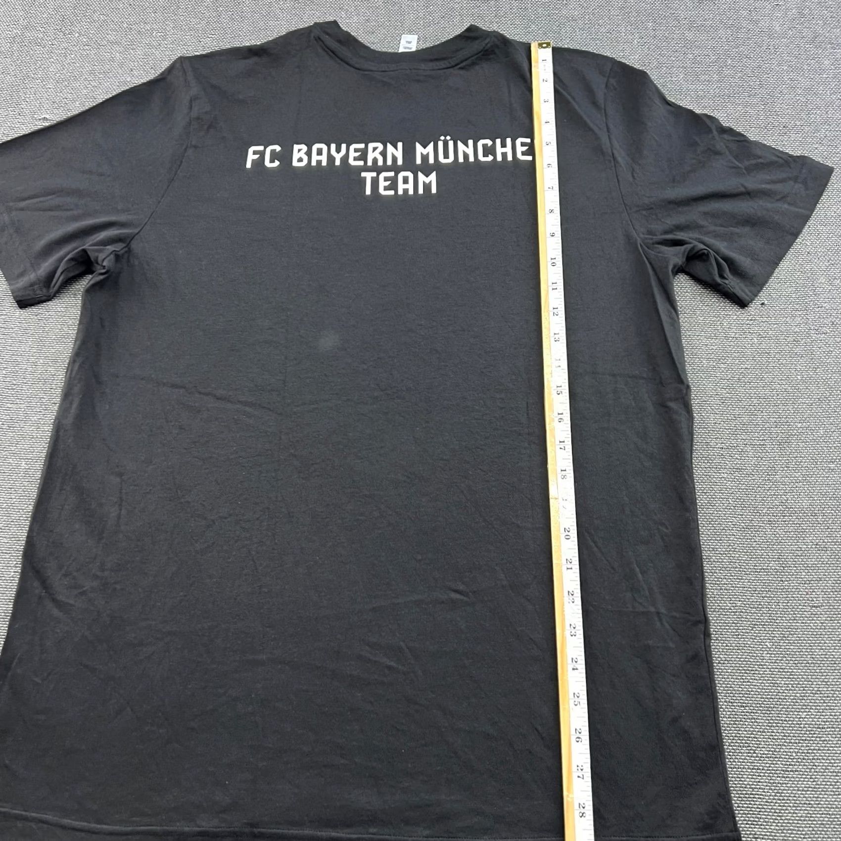 Adidas adidas Bayern Munich 2022 Football Fan Jersey Mens Large Football Shirt Black Size US L / EU 52-54 / 3 - 7 Thumbnail