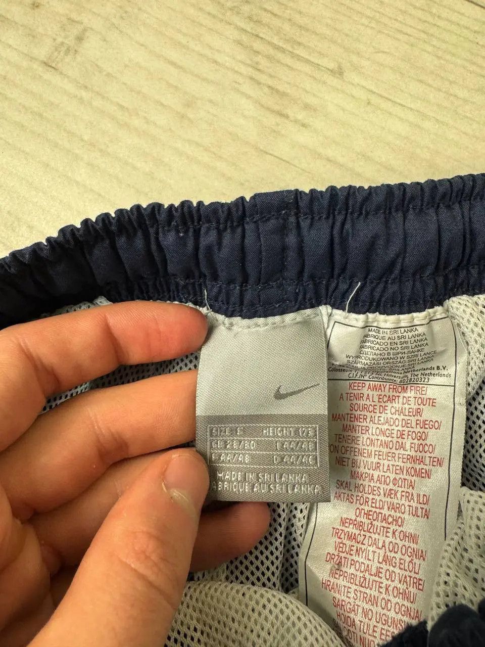 Nike Vintage Nike Track Pants 00s Swoosh Nylon Drill Y2K Size US 30 / EU 46 - 11 Thumbnail