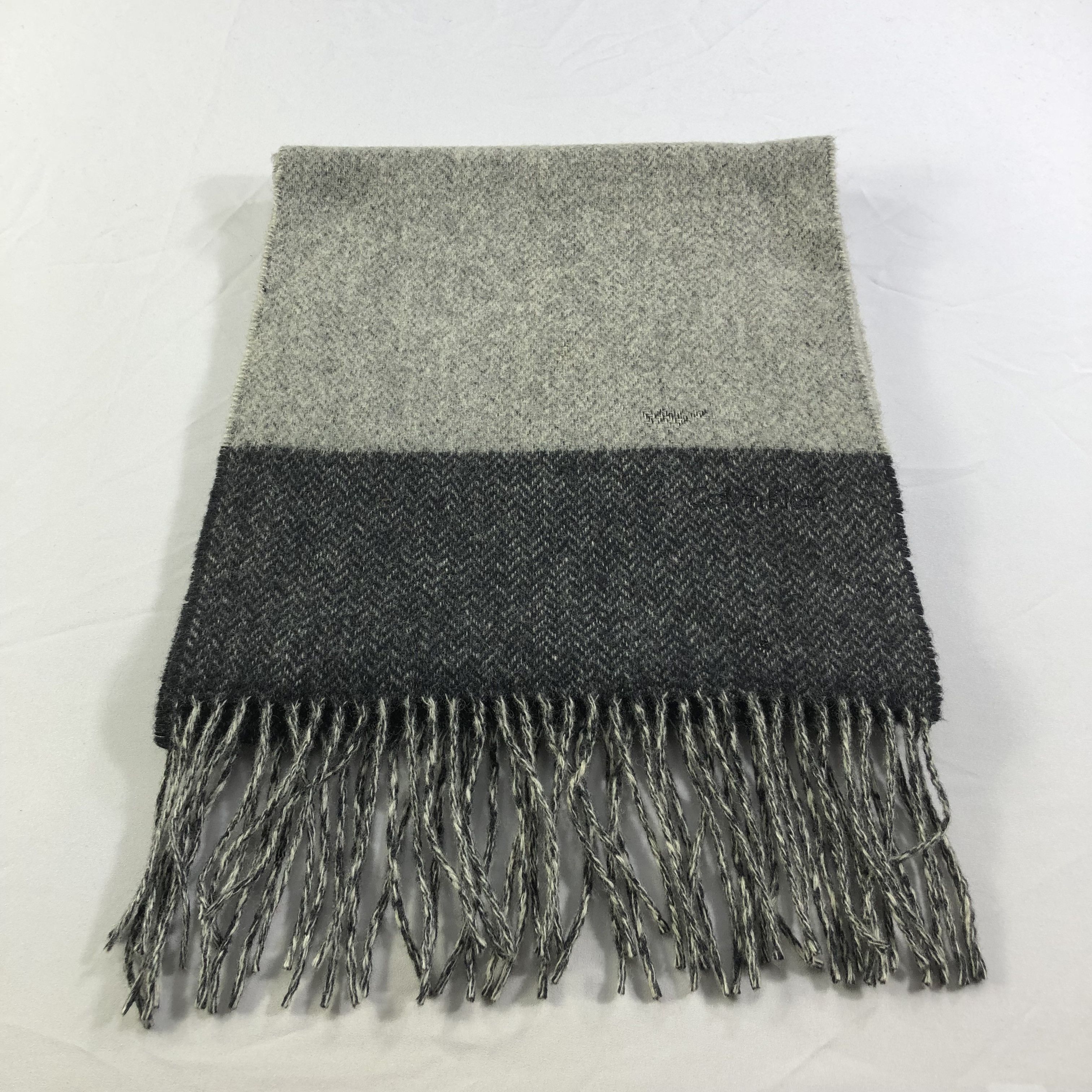 Calvin Klein Calvin Klein Wool Scarf Muffler V1380 Size ONE SIZE - 2 Thumbnail