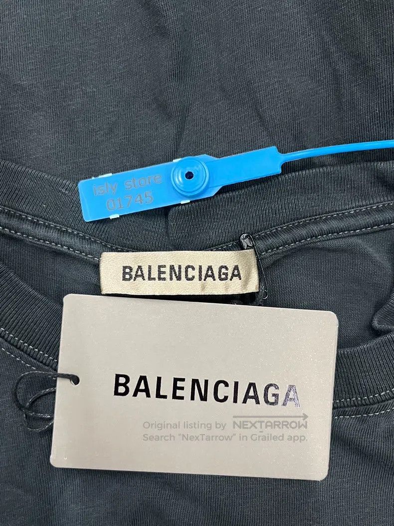 Balenciaga Balenciaga Solid Color Crew Neck Short Sleeve T-Shirt Regu Size US M / EU 48-50 / 2 - 5 Thumbnail