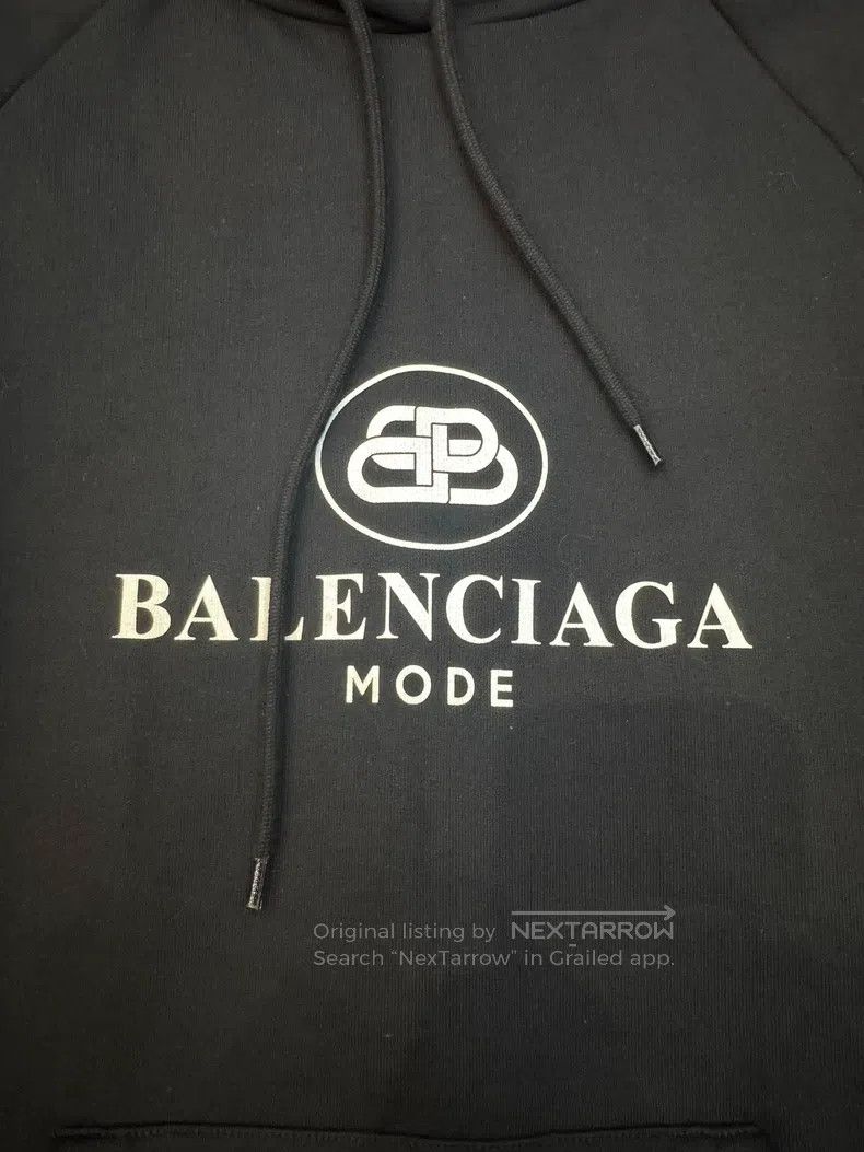 Balenciaga Balenciaga Logo Alphabet Printed Hooded Pocket Long Sleeve Size US S / EU 44-46 / 1 - 3 Thumbnail