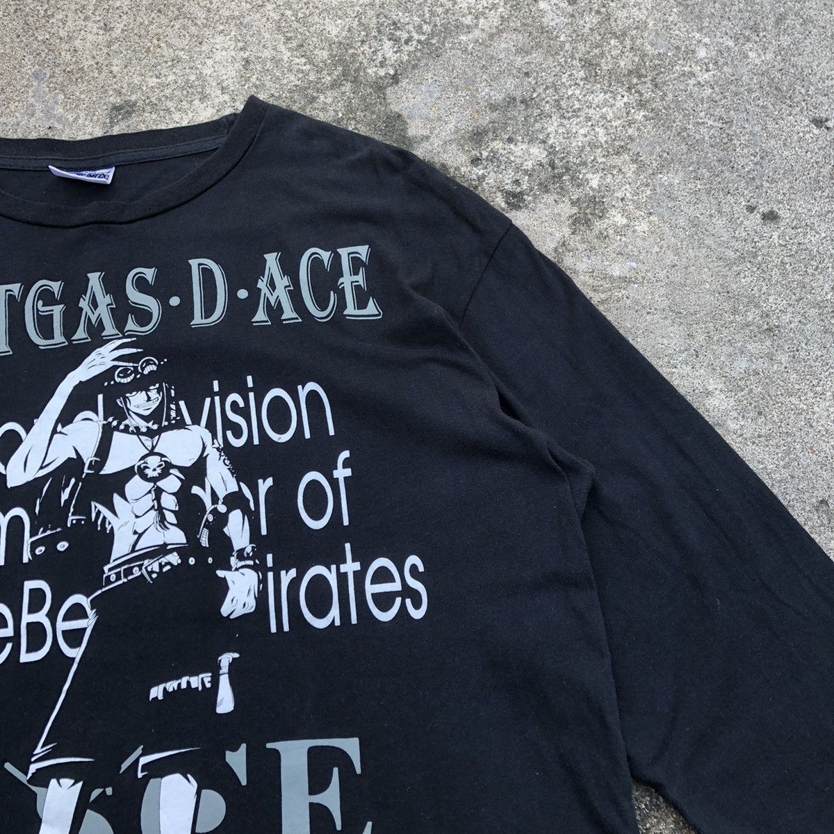 Anime × One Piece 🔥Rare🔥🇯🇵One Piece Portgas D Ace Of White Beard Promo Tee Size US XL / EU 56 / 4 - 6 Thumbnail