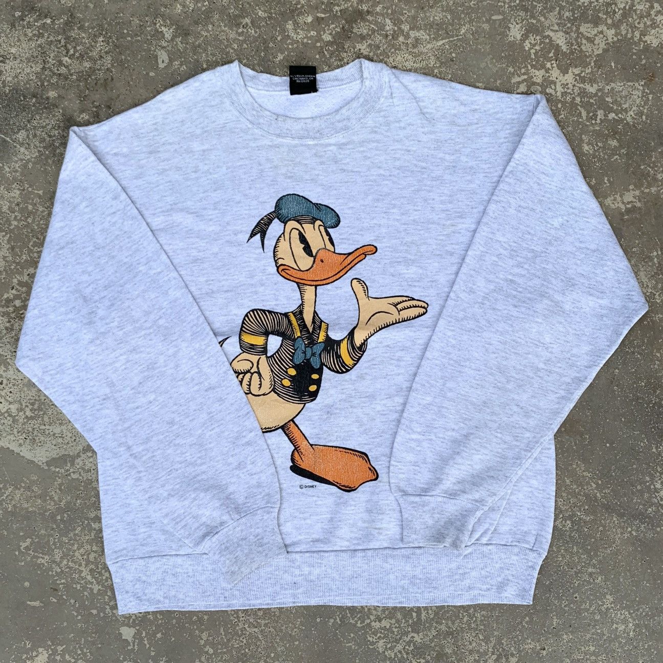 Disney Vintage 90s Disney Mickey Unlimited Donald Duck Crewneck Size US M / EU 48-50 / 2 - 1 Thumbnail