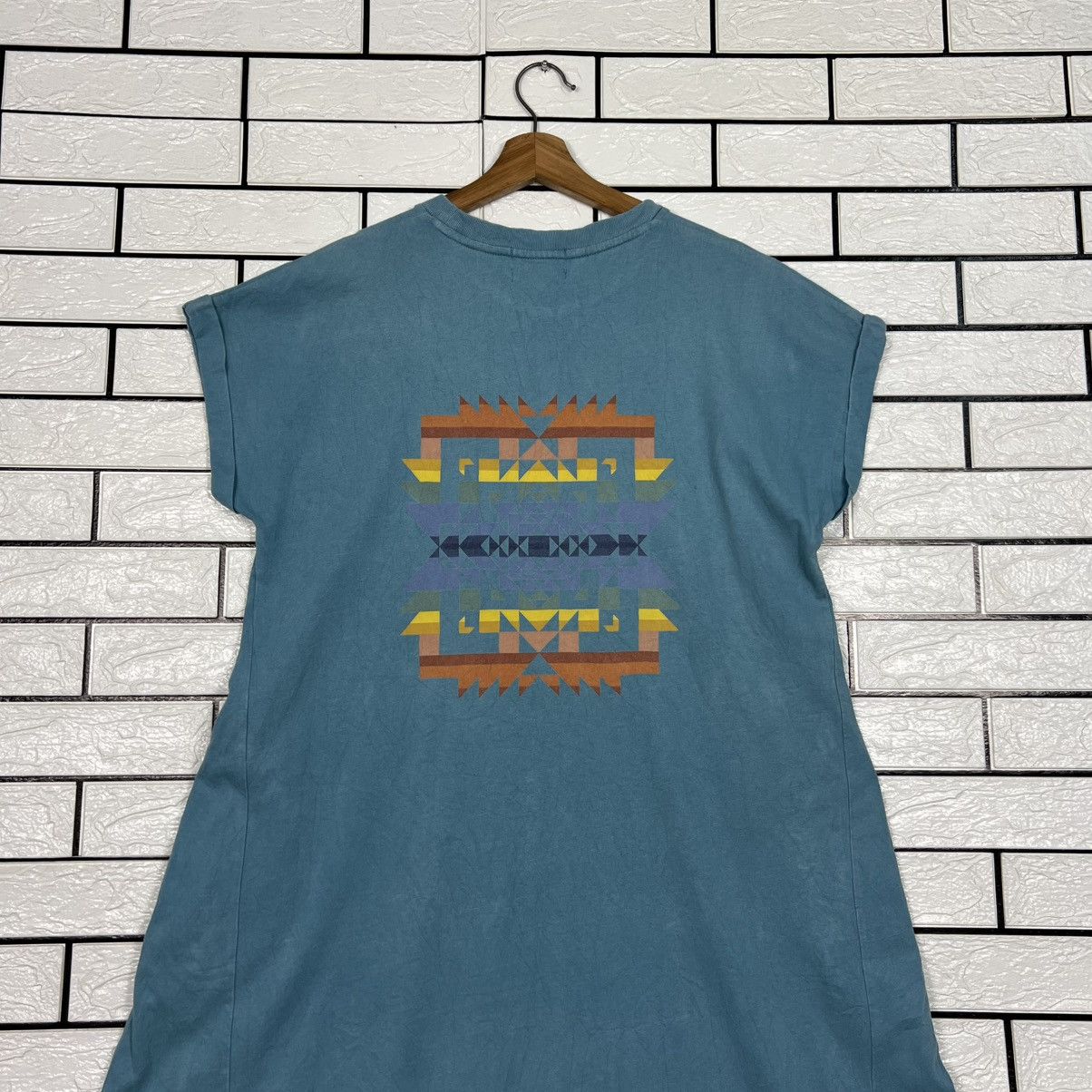 Pendleton PENDLETON X BEAMS Navajo Logo Women Long Shirt #4238-C193 Size ONE SIZE - 2 Thumbnail