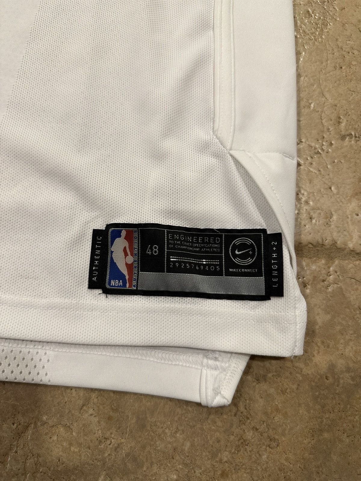 Complex Nike x ComplexCon Exclusive Kobe Bryant White 8 Jersey Size US L / EU 52-54 / 3 - 6 Thumbnail