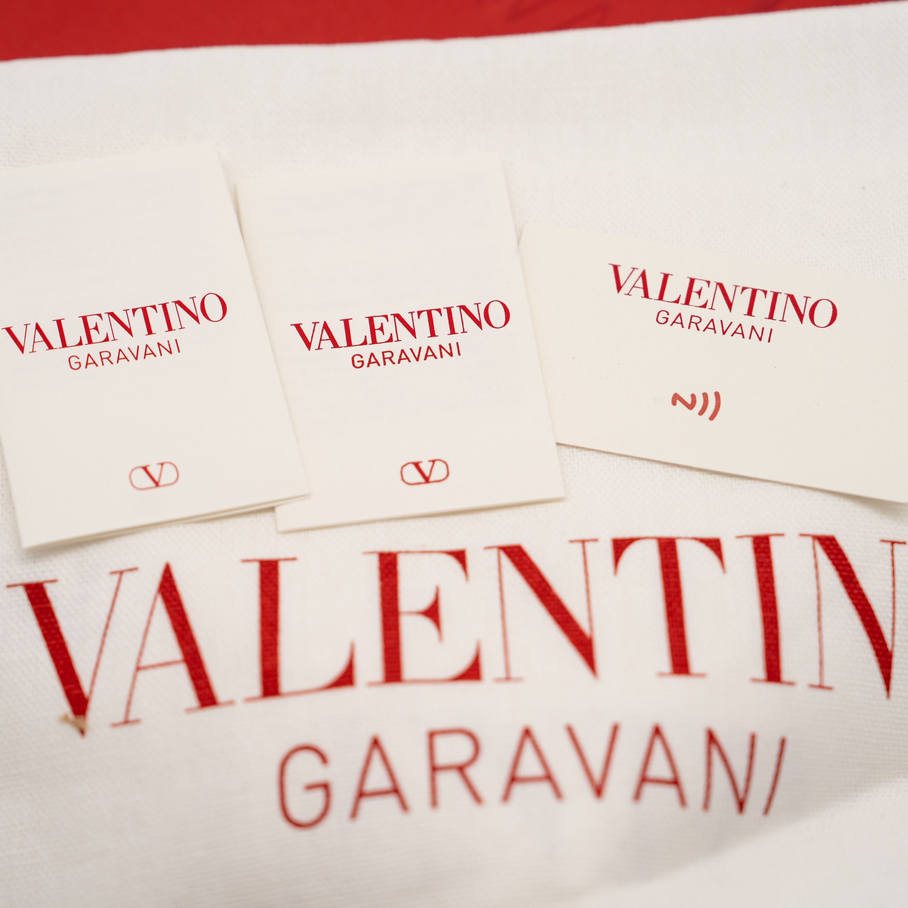 Valentino 42 eu 9 us Valentino Garavani Roman Stud Turtle Black Slide Size US 9 / EU 42 - 9 Thumbnail