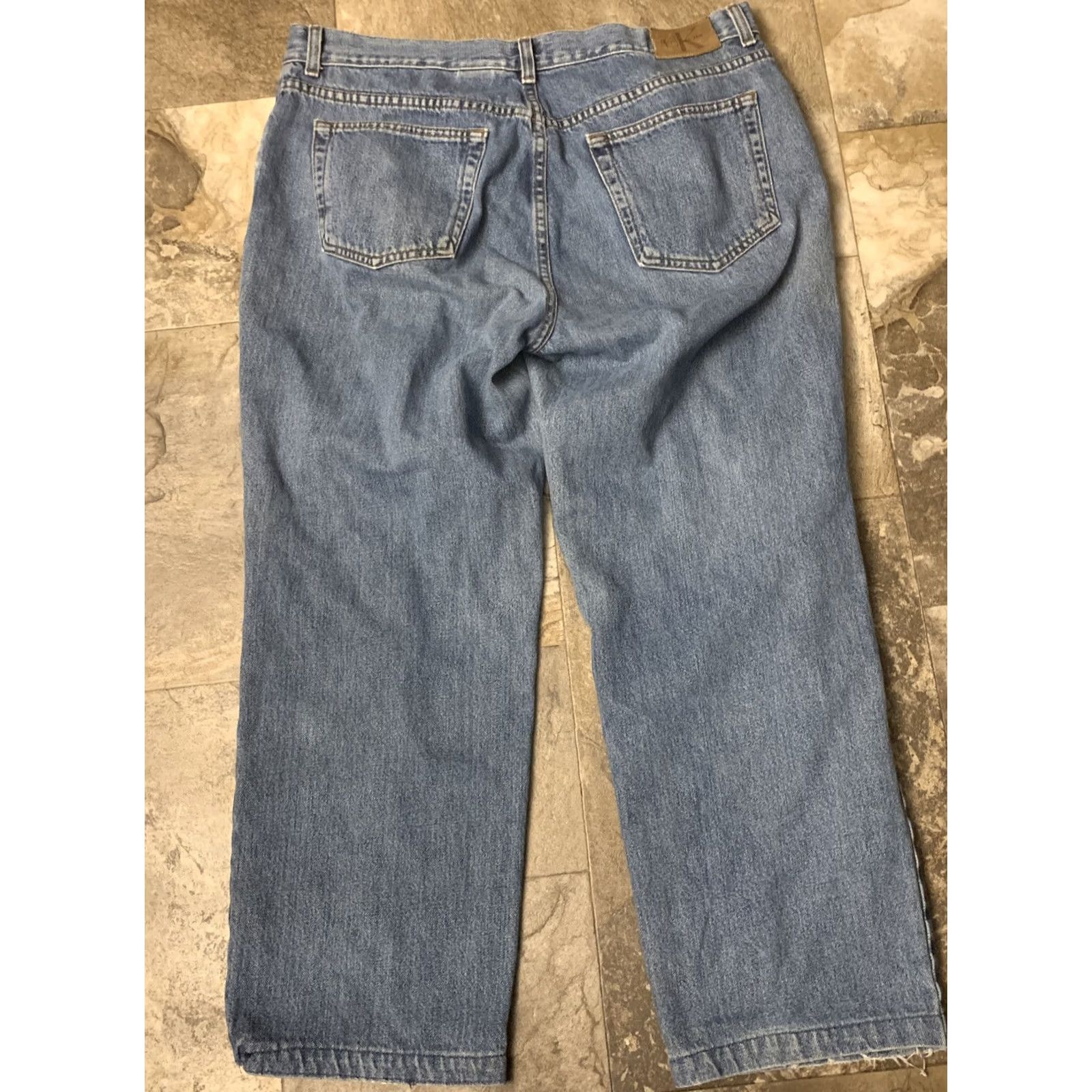 Calvin Klein VINTAGE Calvin Klein Jeans Size 14 High Rise Mom Blue Stone Wash 35x26.5 Women's Denim 80s 90s Retro Pockets Size 36" / US 14 / IT 50 - 6 Thumbnail