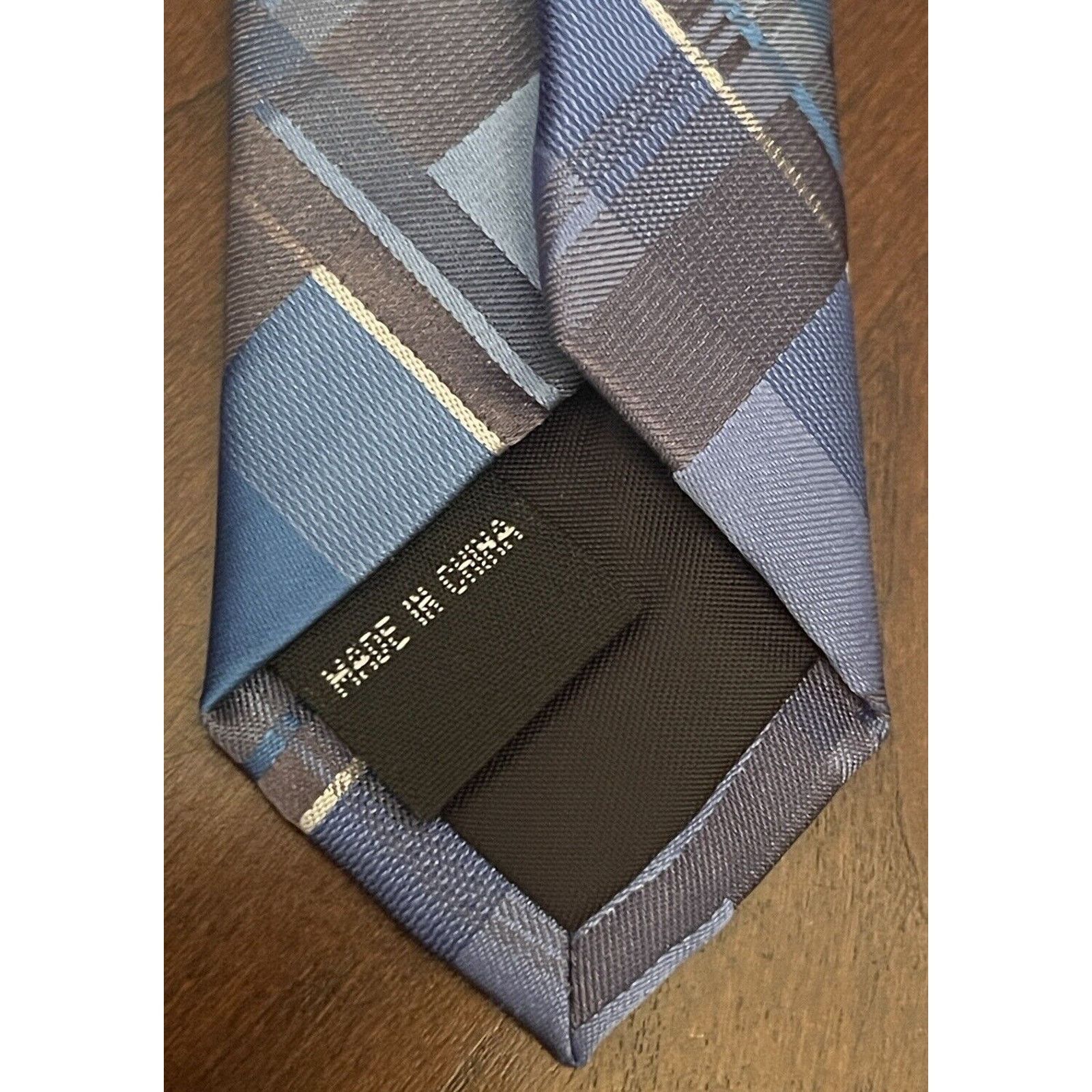 Arrow Arrow Blue Gray 100% Polyester Men’s Neck Tie Made In China Size ONE SIZE - 7 Thumbnail