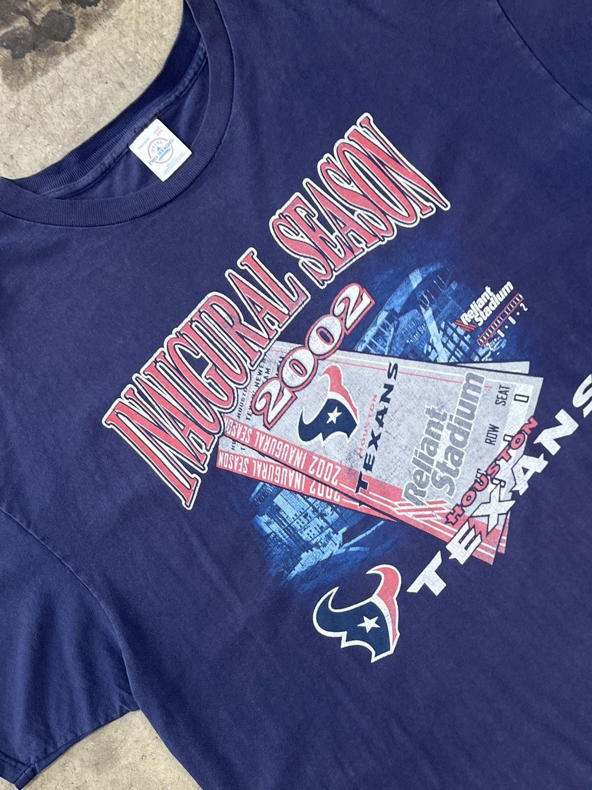 NFL Vintage 2002 Houston Texans NFL Naugural Season Tee XXL Size US XXL / EU 58 / 5 - 1 Thumbnail