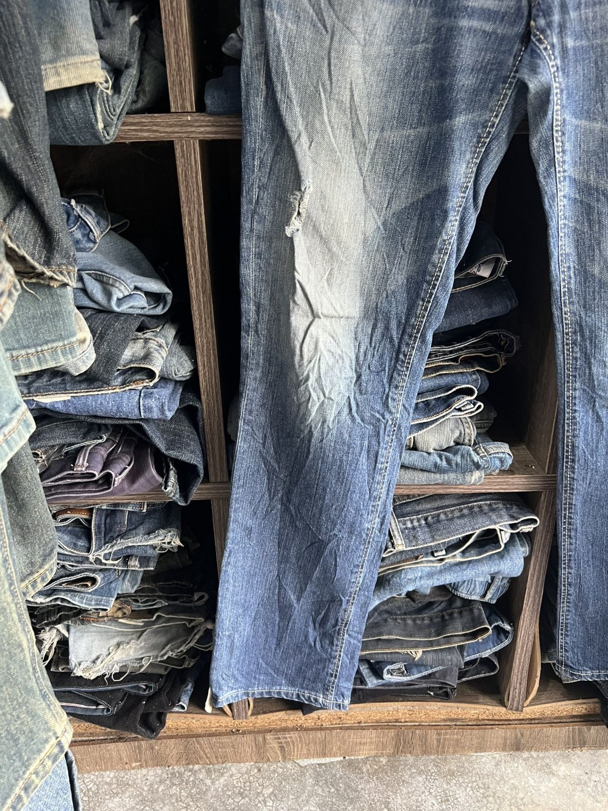 Edwin 🔥Edwin Exclusive Vintage Distressed Denim Size US 34 / EU 50 - 4 Thumbnail