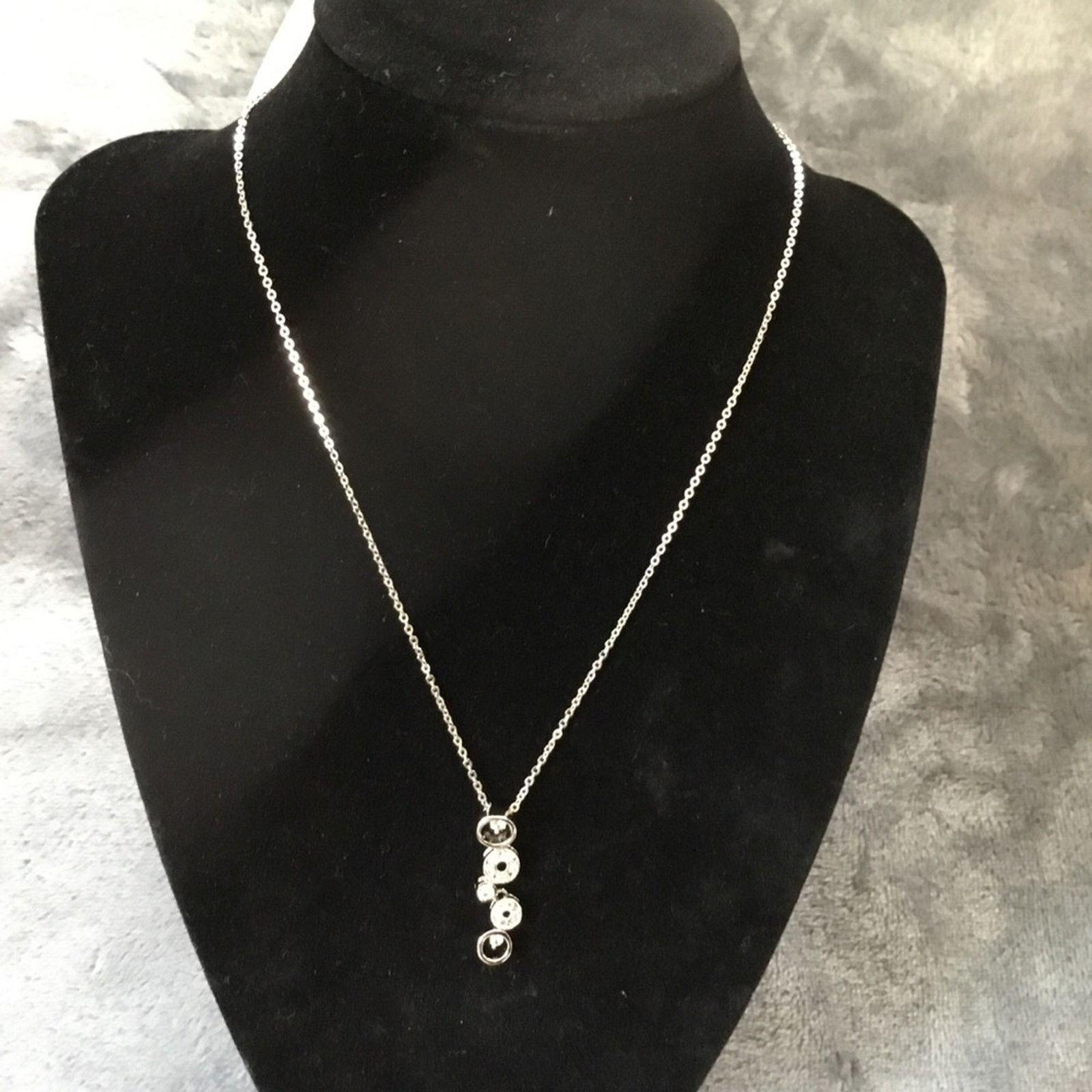 Other Sterling Silver Round Multi-Crystal Necklace Size ONE SIZE - 2 Thumbnail