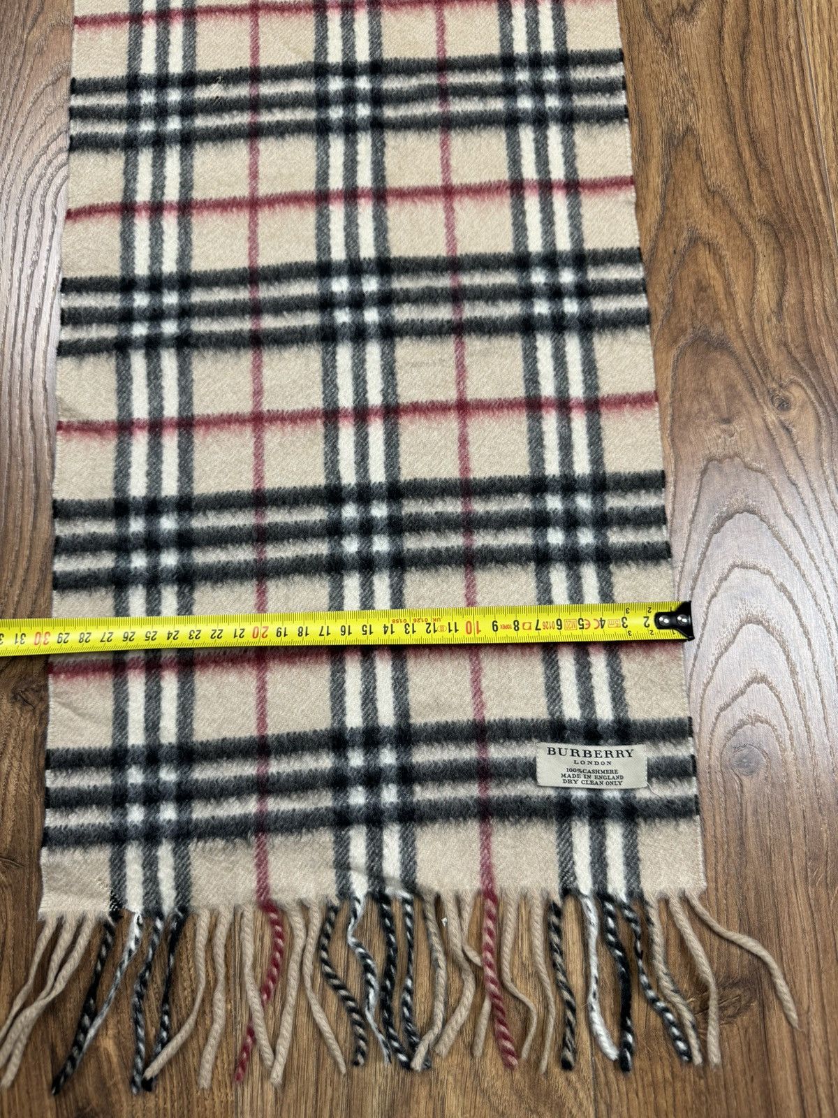 Burberry Vintage cashmere scarf Burberry’s 90s original luxury item Size ONE SIZE - 3 Thumbnail