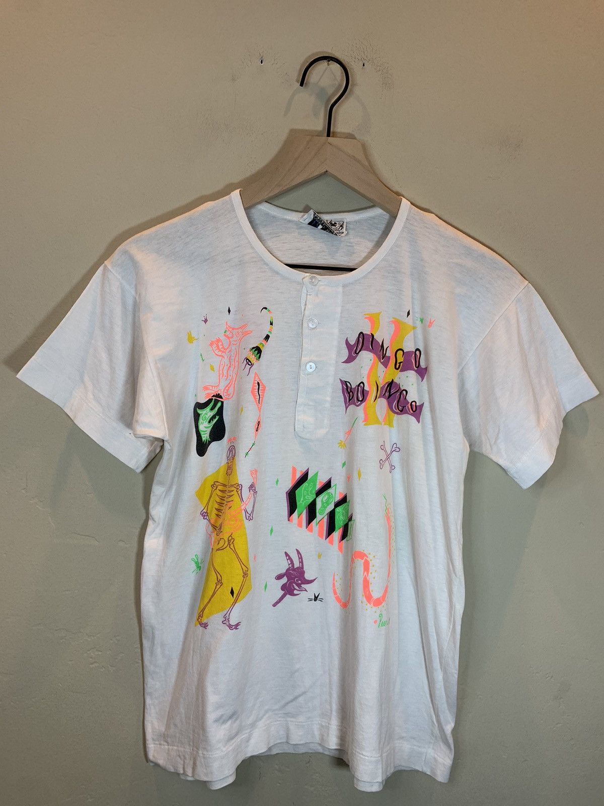 Band Tees × Vintage *RARE* Vintage 1984 Oingo Boingo Single Stitch Henley Shirt Size US M / EU 48-50 / 2 - 1 Thumbnail
